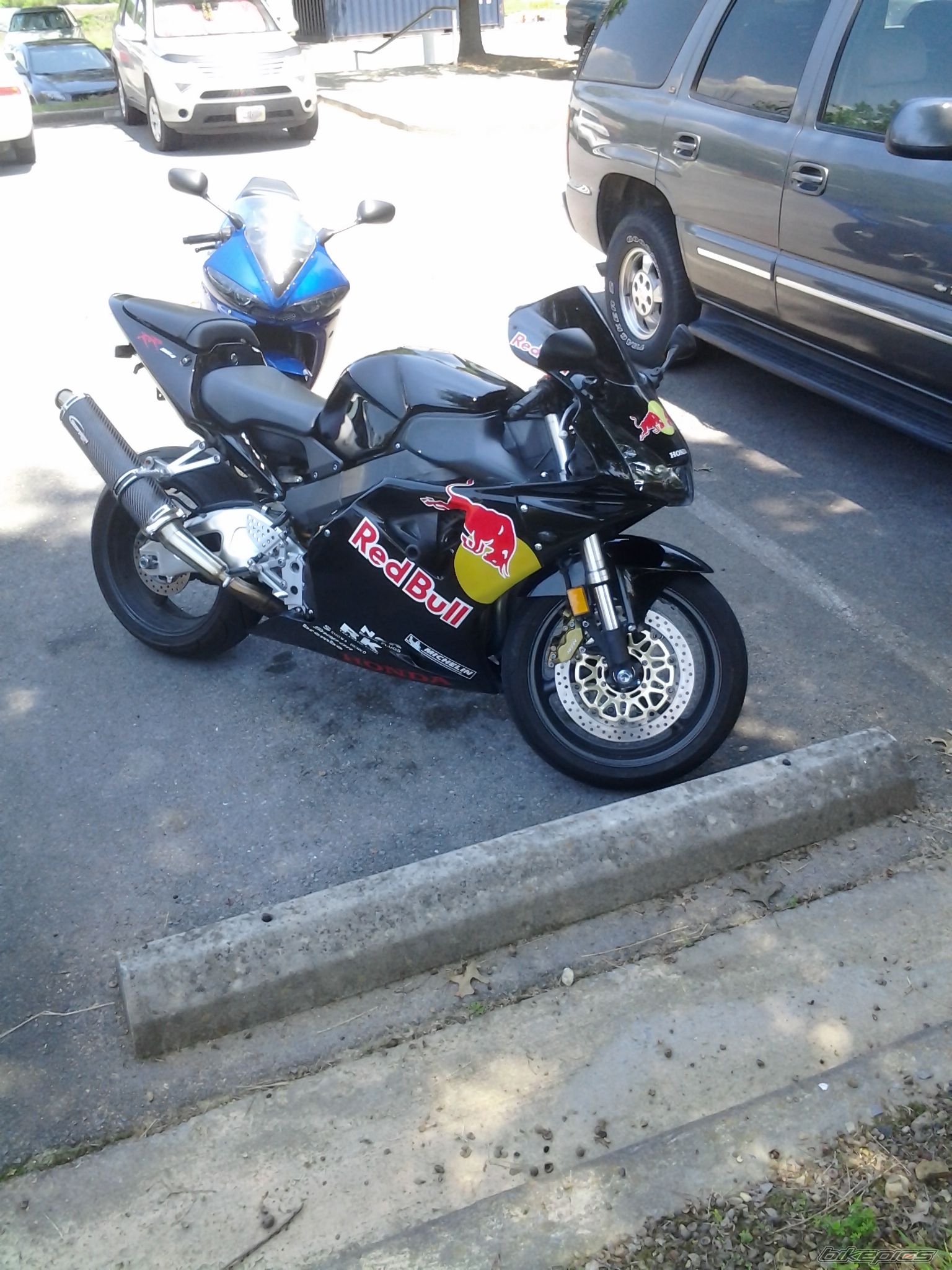 2002 HONDA CBR 954RR | Picture 2411457 motorcycle photo