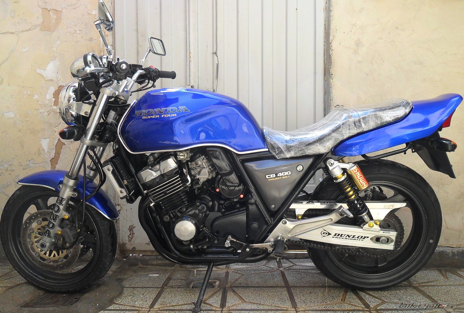 1996 HONDA CB400 SUPERFOUR | Picture 2411475 motorcycle photo