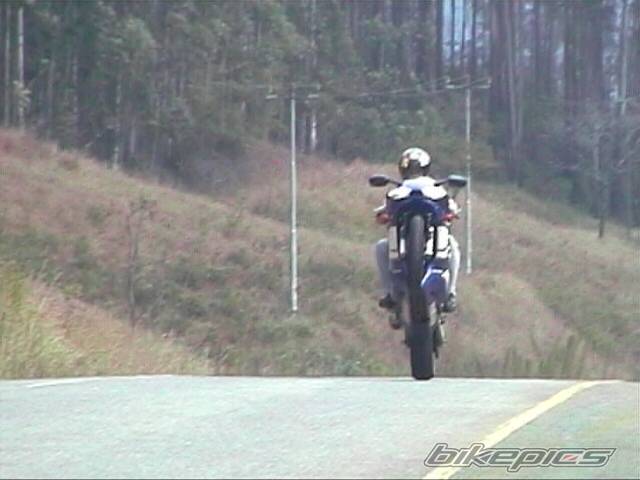 2000 YAMAHA YZF R6 | Picture 2412 motorcycle photo