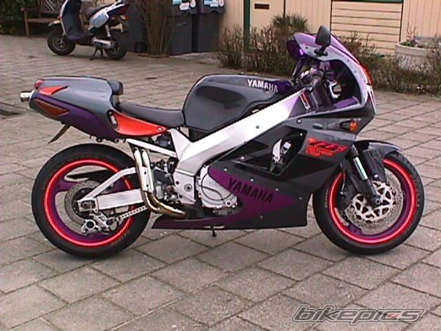 1995 YAMAHA YZF 750 | Picture 24127 motorcycle photo