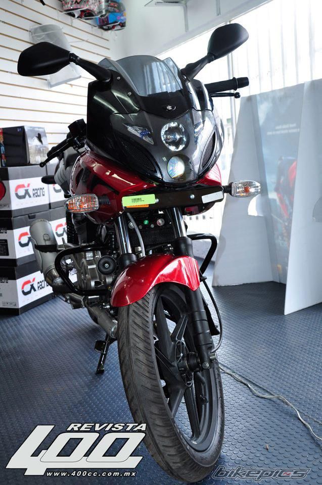 2012 BAJAJ PULSAR 220F | Picture 2414905 motorcycle photo
