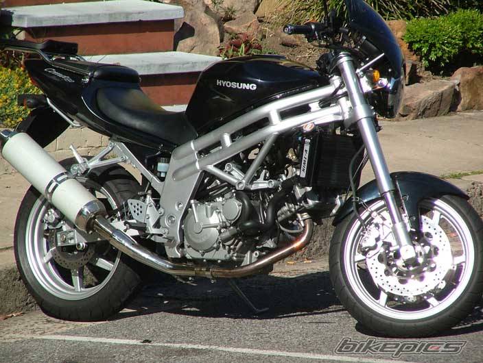 2004 HYOSUNG GT 650 COMET | Picture 241574 motorcycle photo