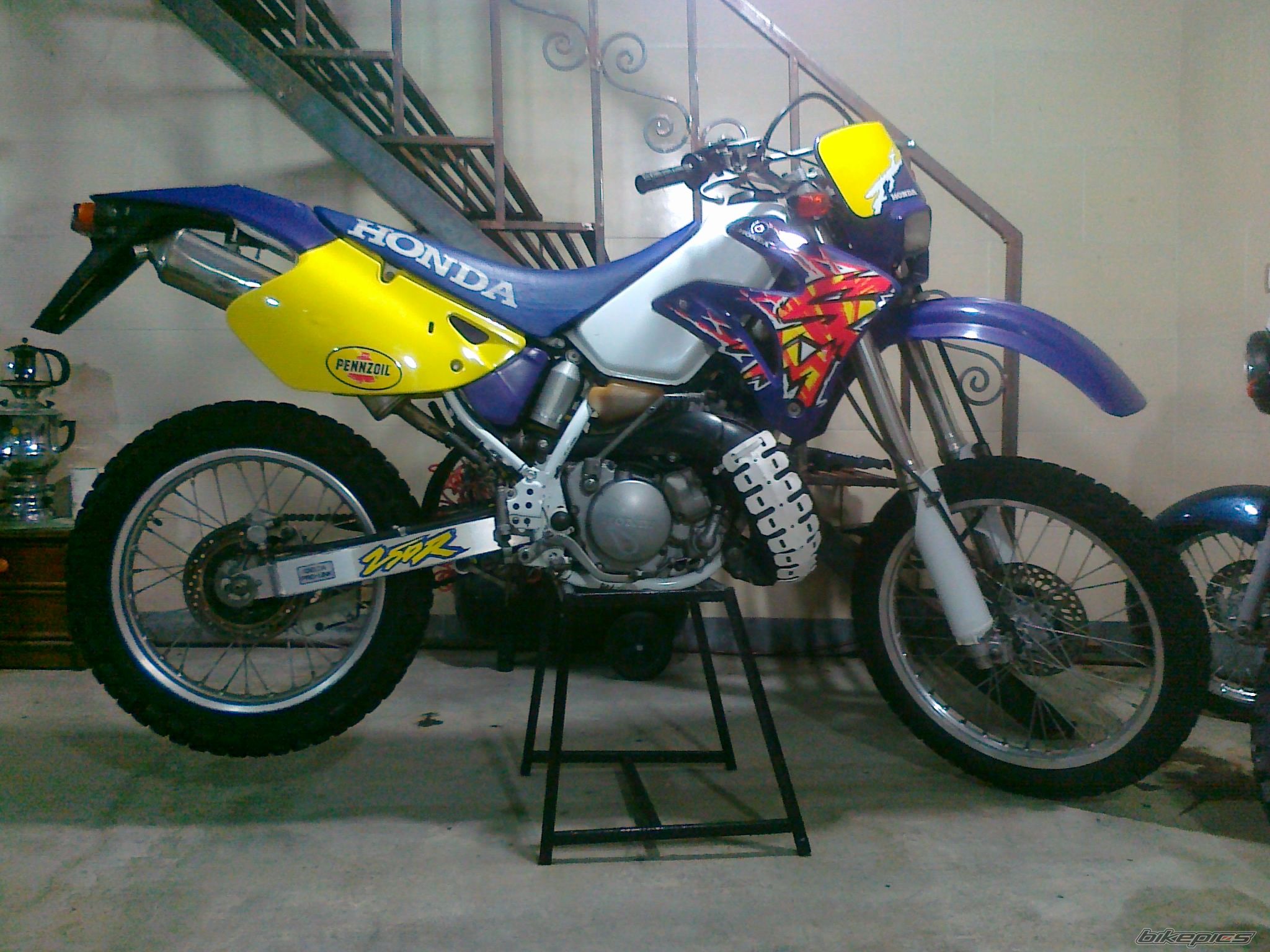 1996 HONDA CRM 250 | Picture 2415826 motorcycle photo