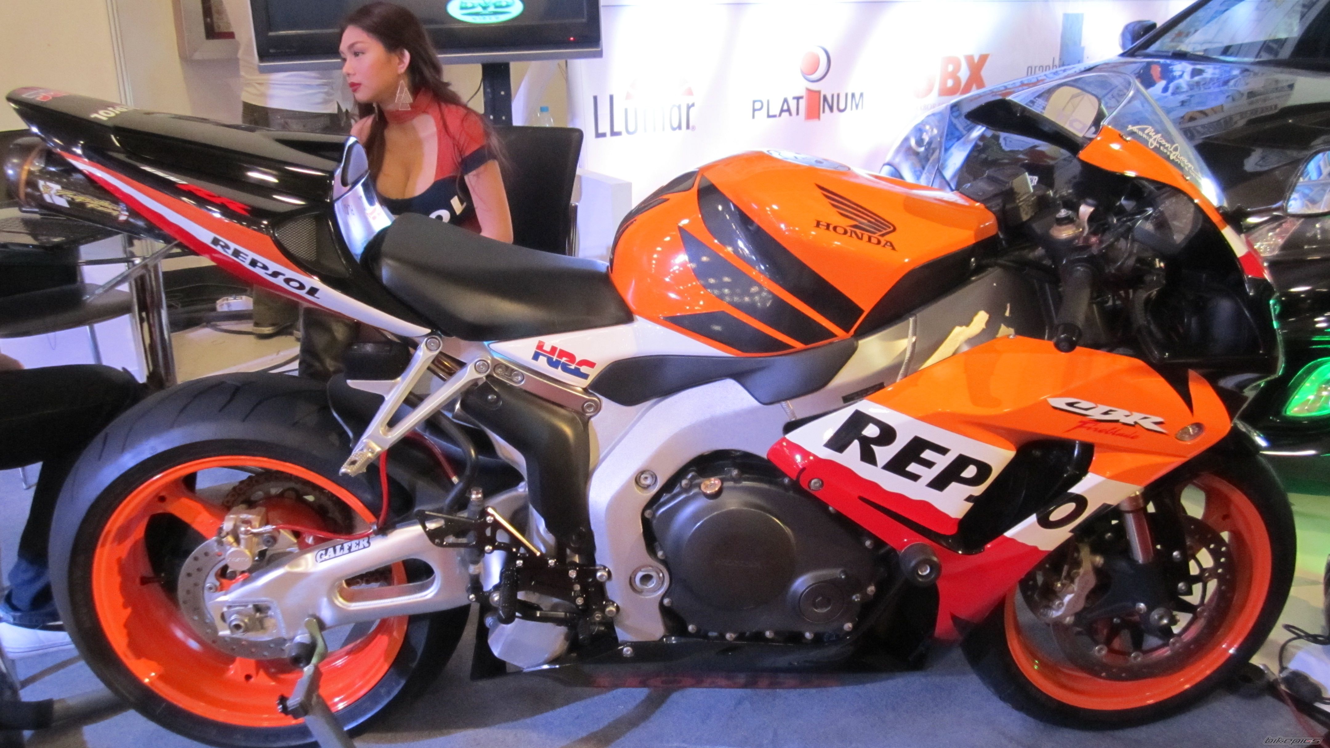 2012 HONDA CBR 1000  RR | Picture 2416035 motorcycle photo
