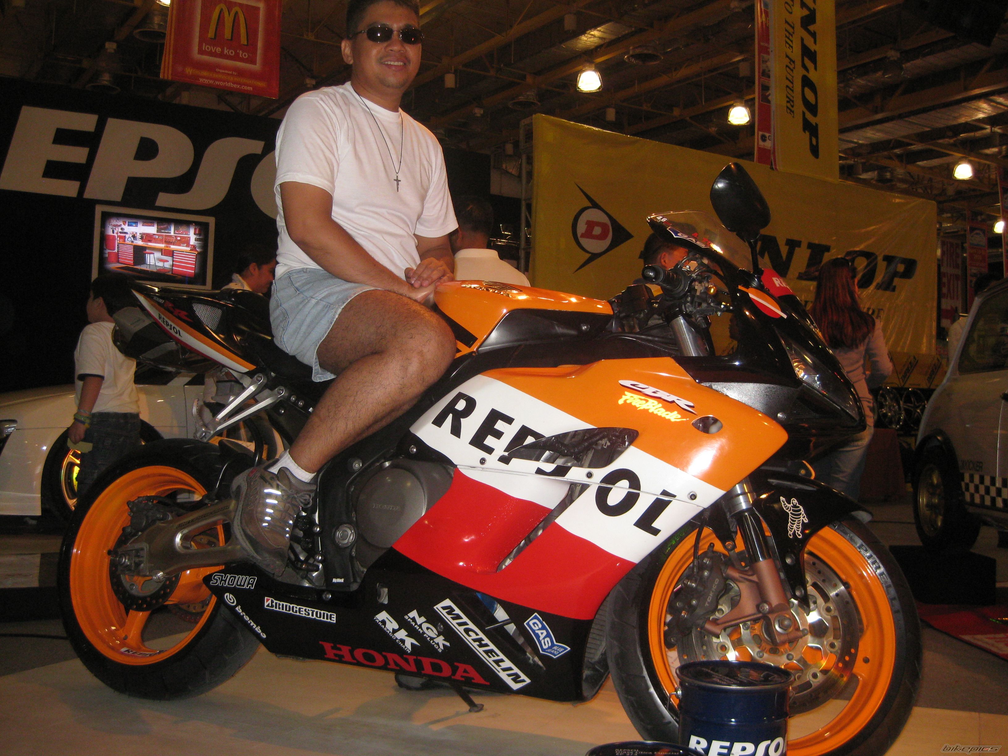 2012 HONDA CBR 1000  RR | Picture 2416039 motorcycle photo