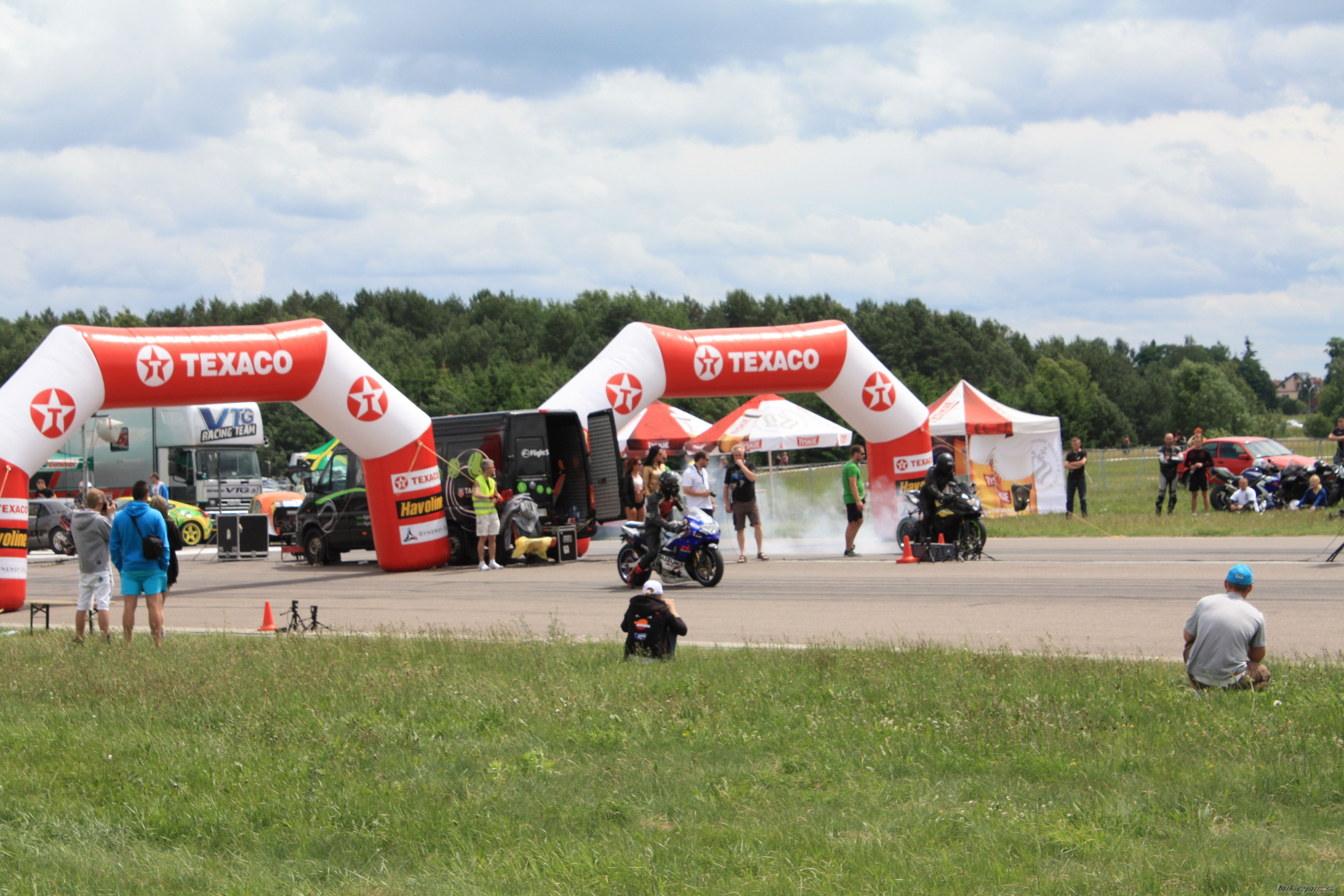    | Picture 2417872 motorcycle photo