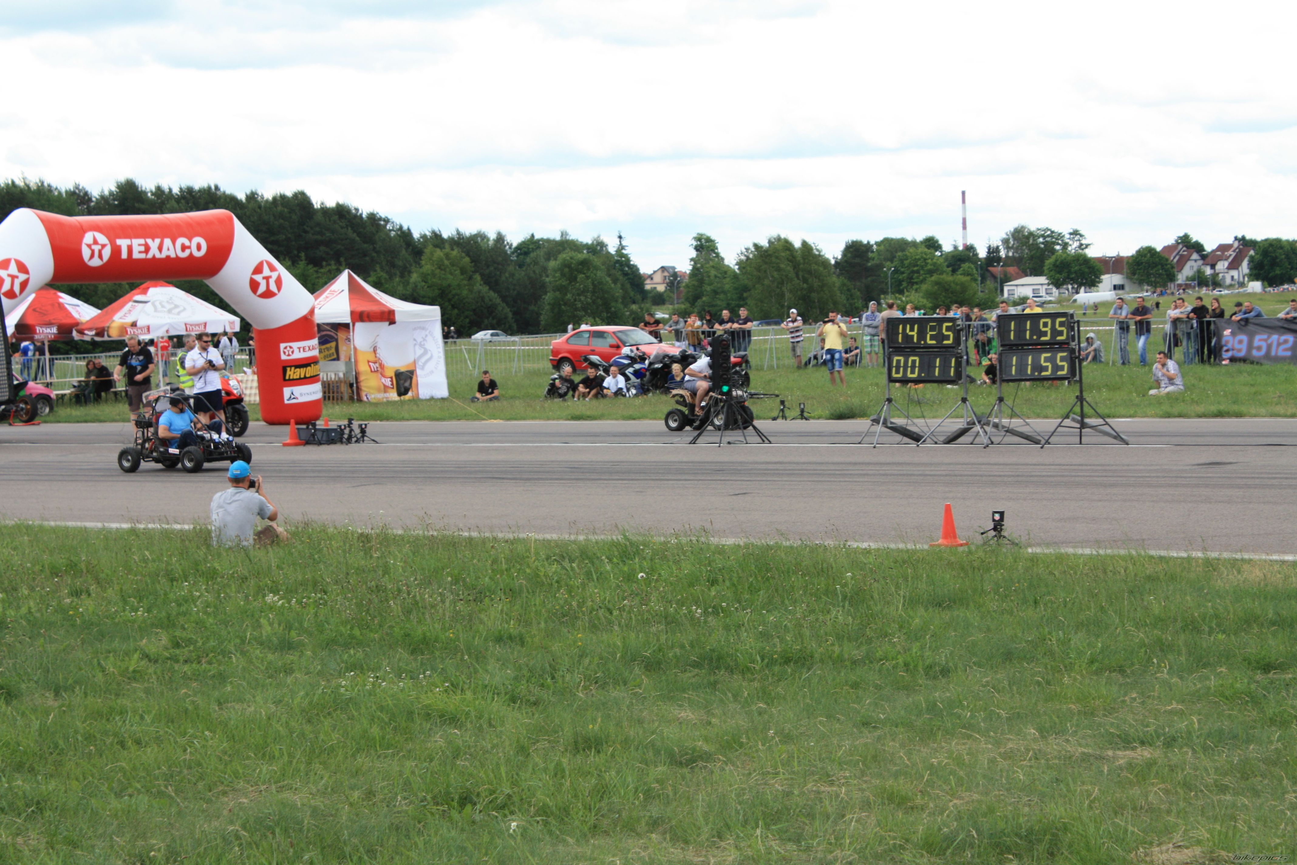    | Picture 2417889 motorcycle photo