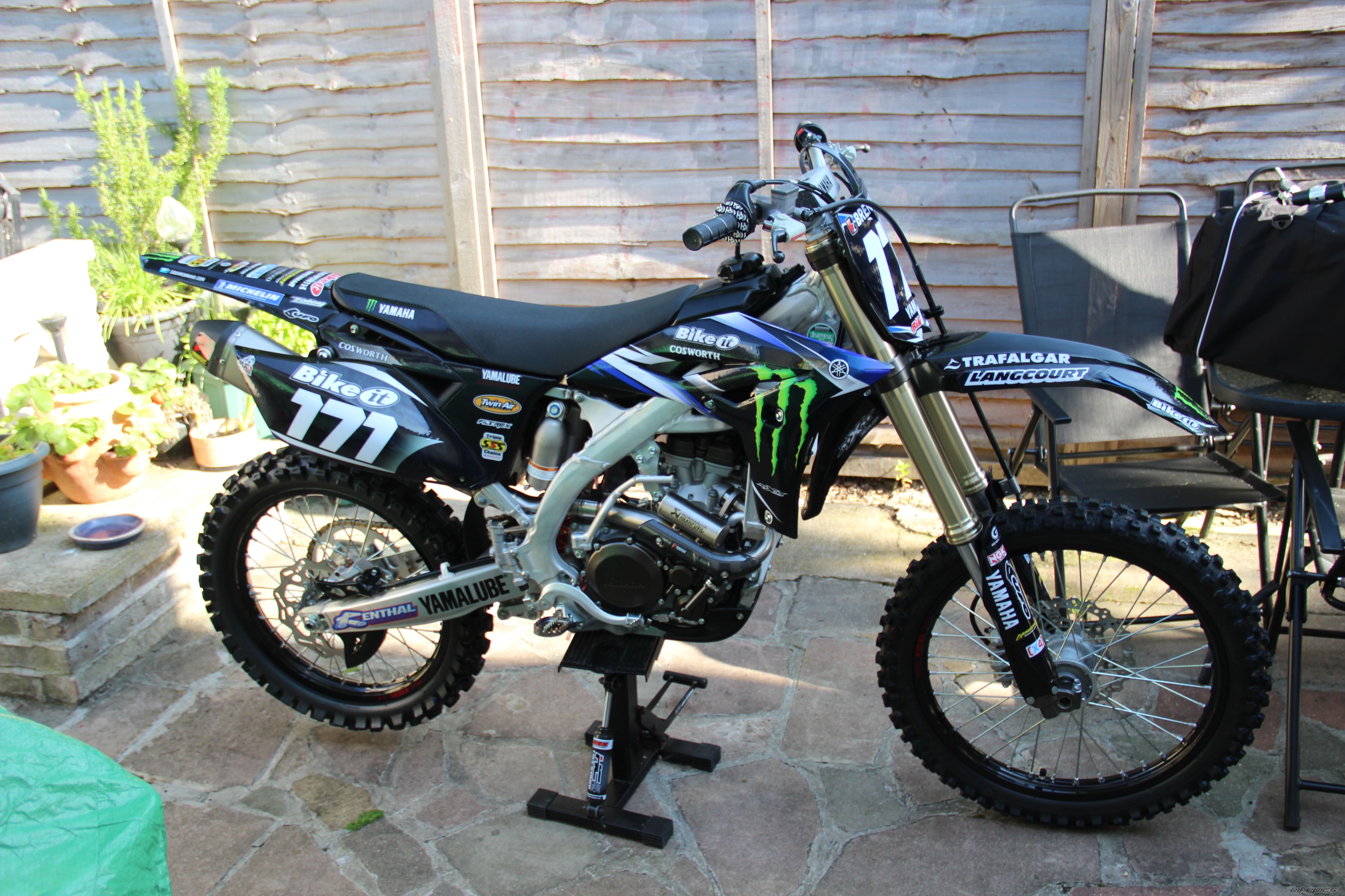 2011 YAMAHA YZ 250F | Picture 2418390 motorcycle photo