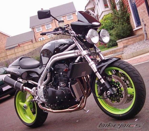 1997 TRIUMPH SPEED TRIPLE | Picture 241937 motorcycle photo