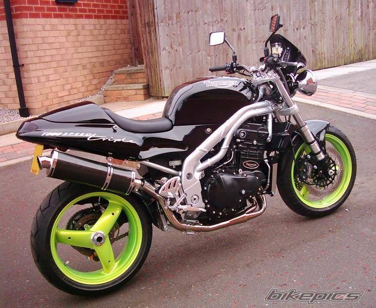 1997 TRIUMPH SPEED TRIPLE | Picture 241939 motorcycle photo