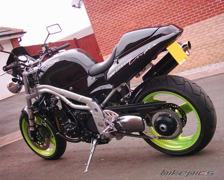 1997 TRIUMPH SPEED TRIPLE | Picture 241940 motorcycle photo