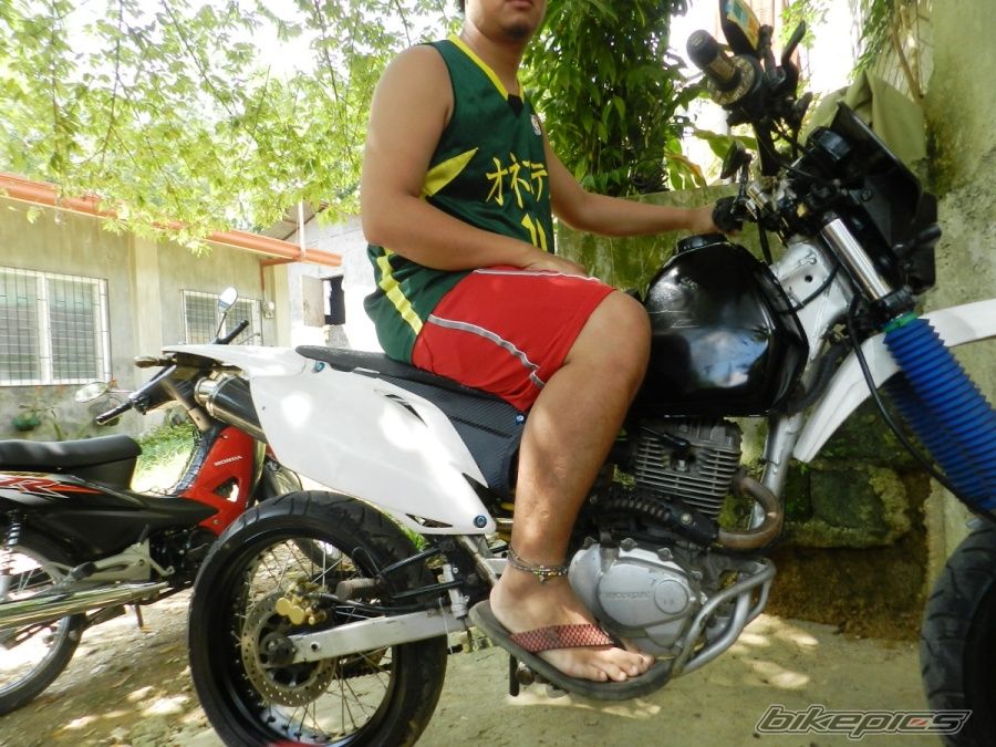 2012 HONDA XLR 200 | Picture 2419483 motorcycle photo