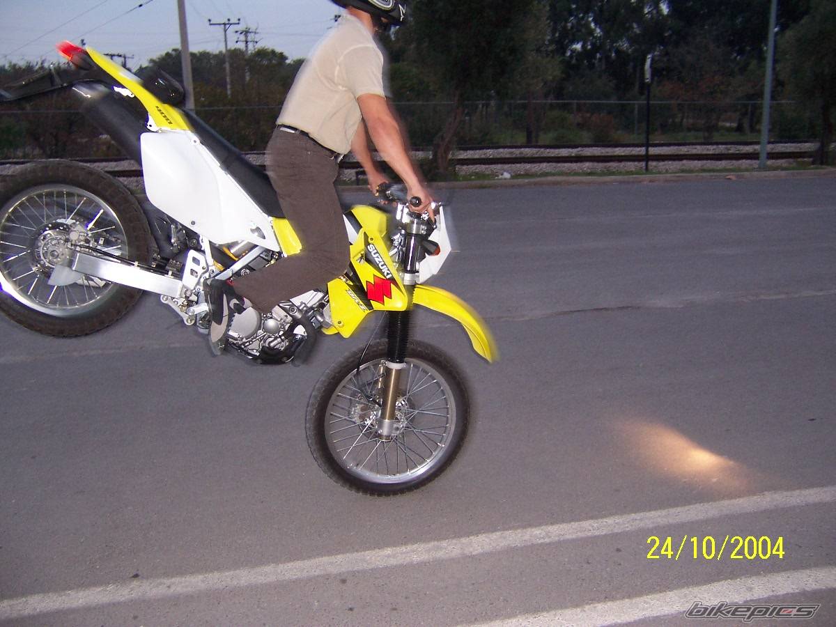 2004 SUZUKI DRZ 400 | Picture 242000 motorcycle photo