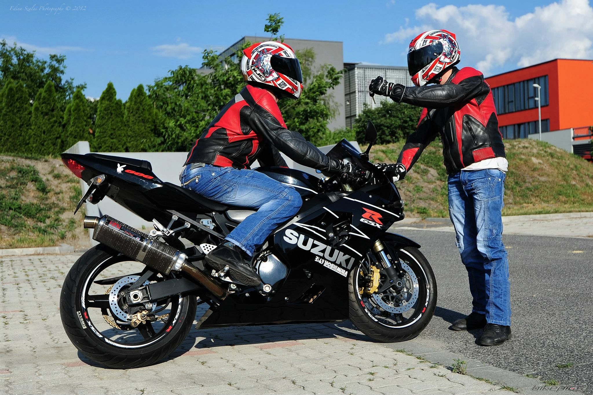 2004 SUZUKI GSX R 600 | Picture 2420981 motorcycle photo
