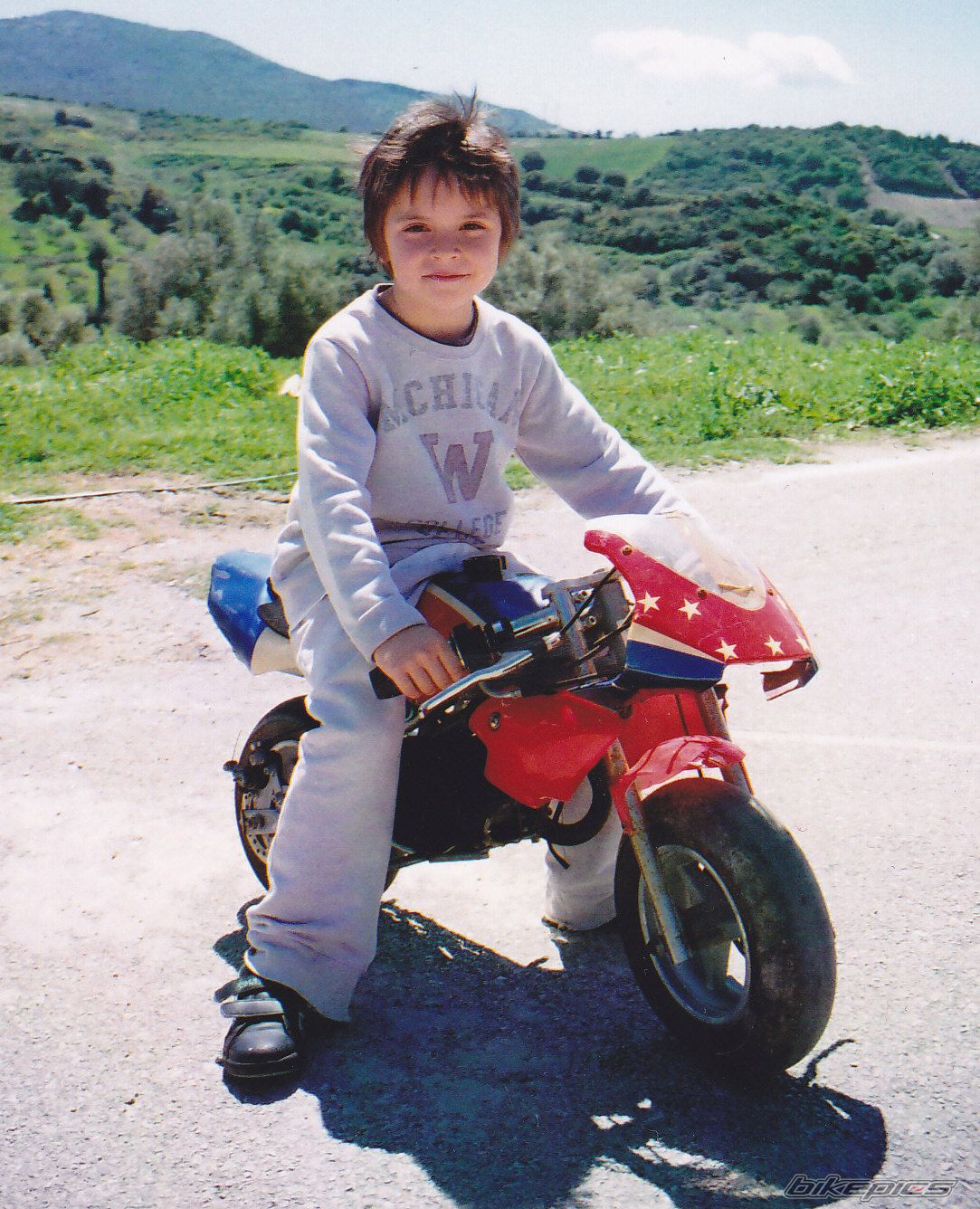    | Picture 2421501 motorcycle photo