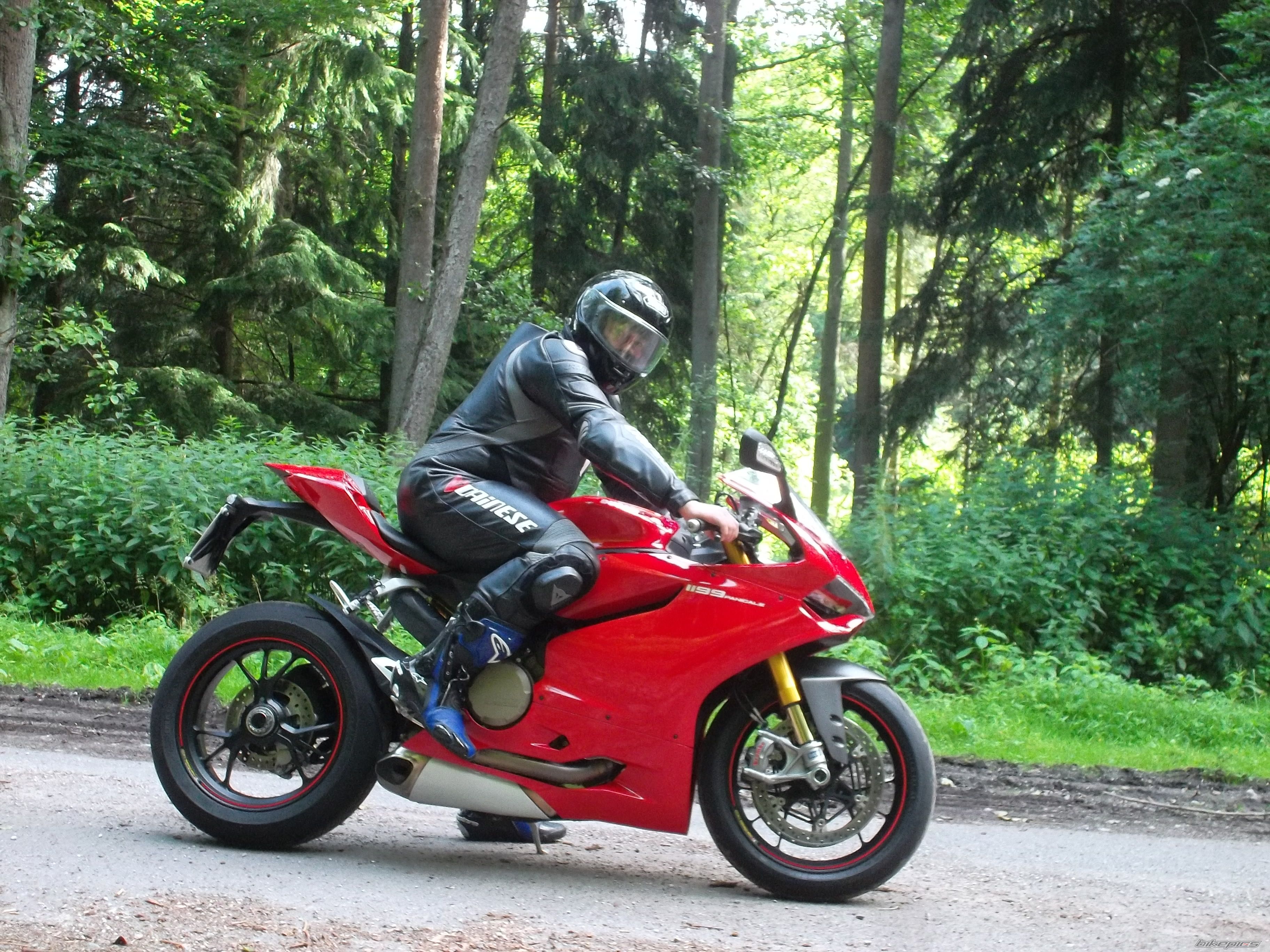 2012 DUCATI 1199 | Picture 2421514 motorcycle photo