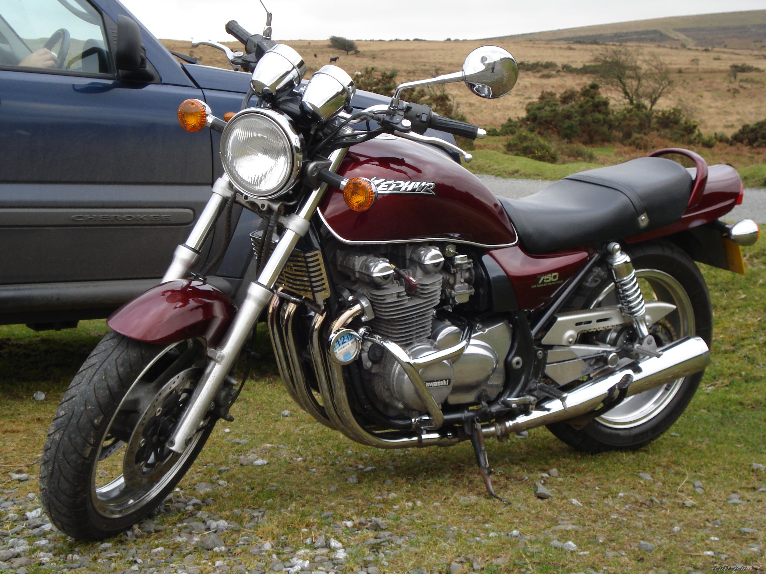1992 KAWASAKI ZEPHYR 750 | Picture 2422014 motorcycle photo