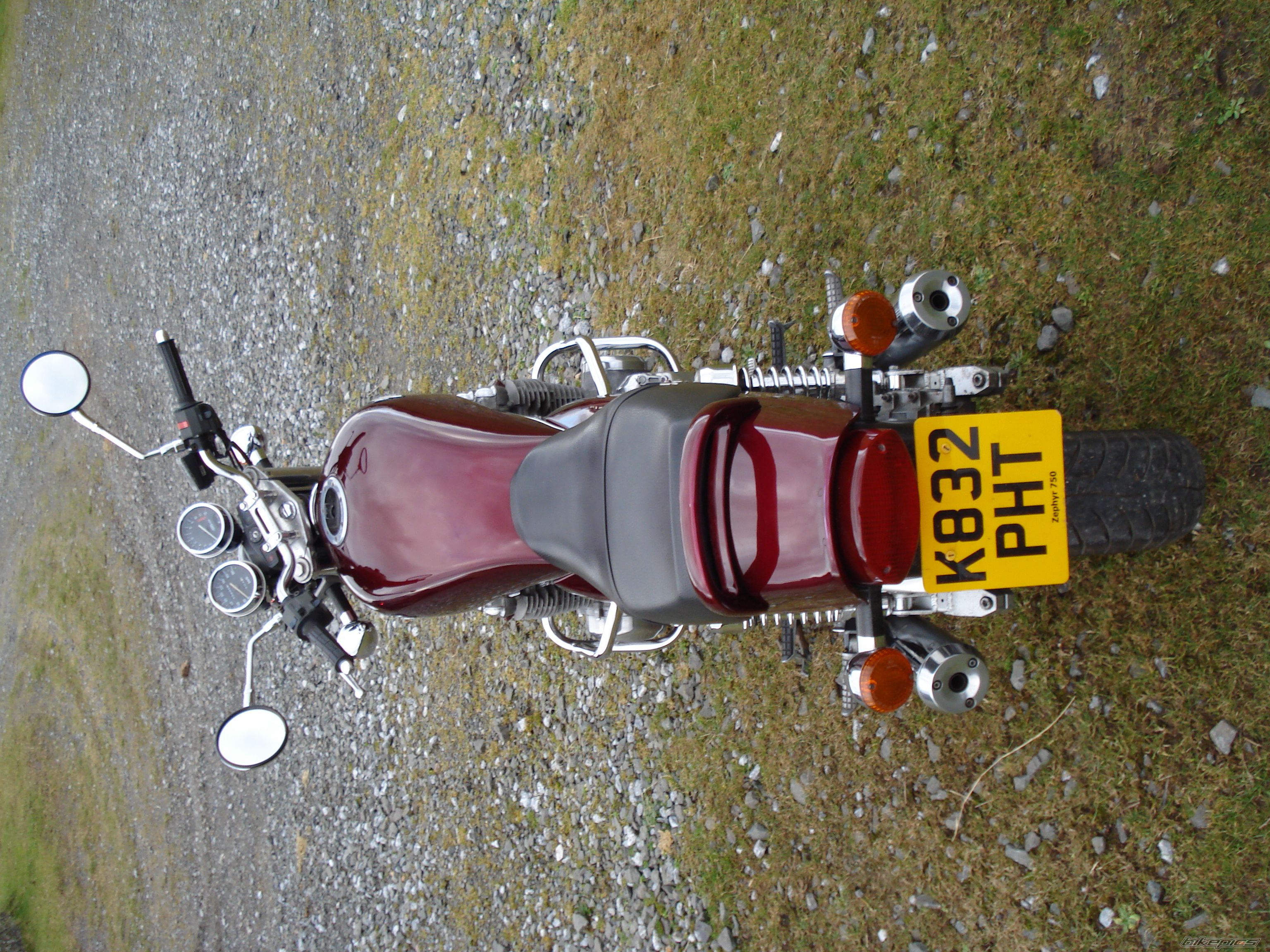 1992 KAWASAKI ZEPHYR 750 | Picture 2422024 motorcycle photo