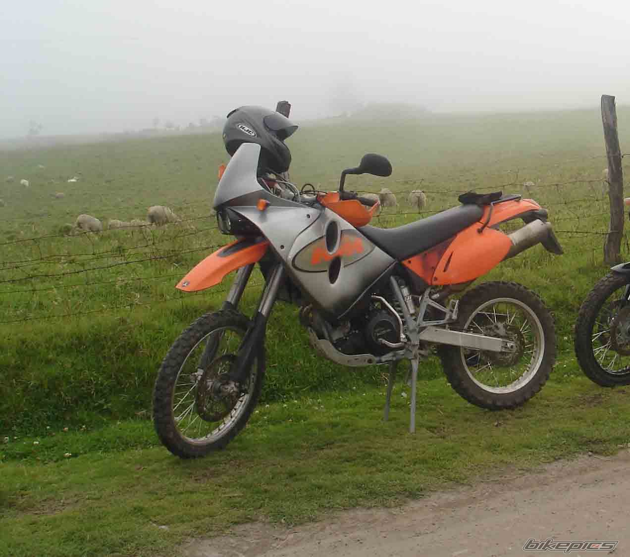 2001 KTM 640 ADVENTURE R | Picture 2422205 motorcycle photo