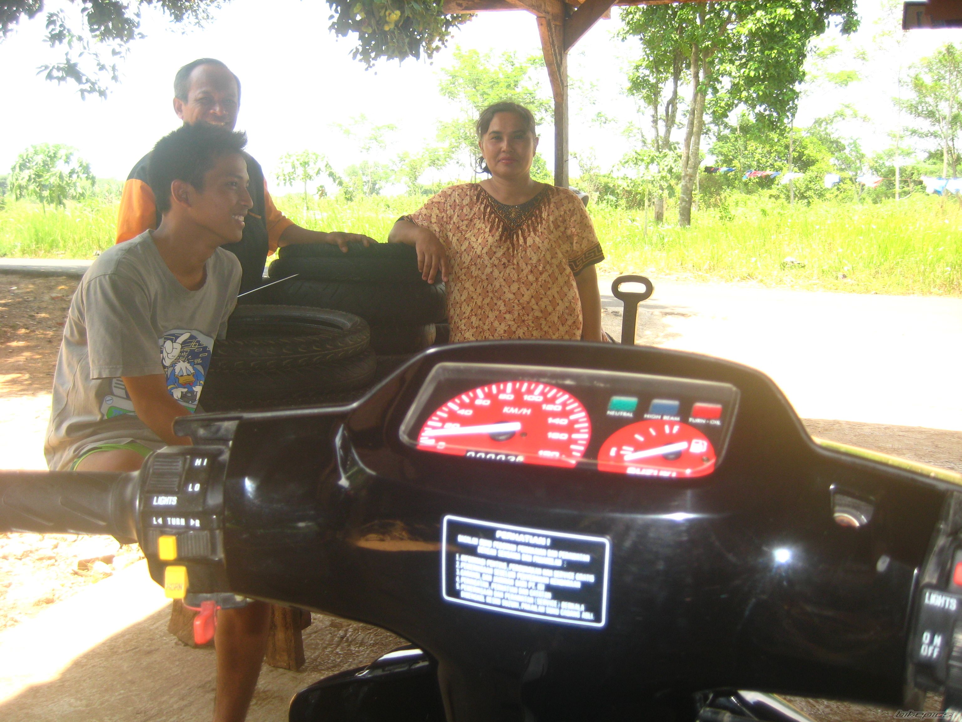 2012 SUZUKI SATRIA 120 | Picture 2423988 motorcycle photo