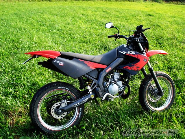 2011 DERBI SENDA XRACE SM 50 | Picture 2424086 motorcycle photo