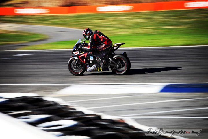 2011 KAWASAKI ZX 10R | Picture 2426156 motorcycle photo