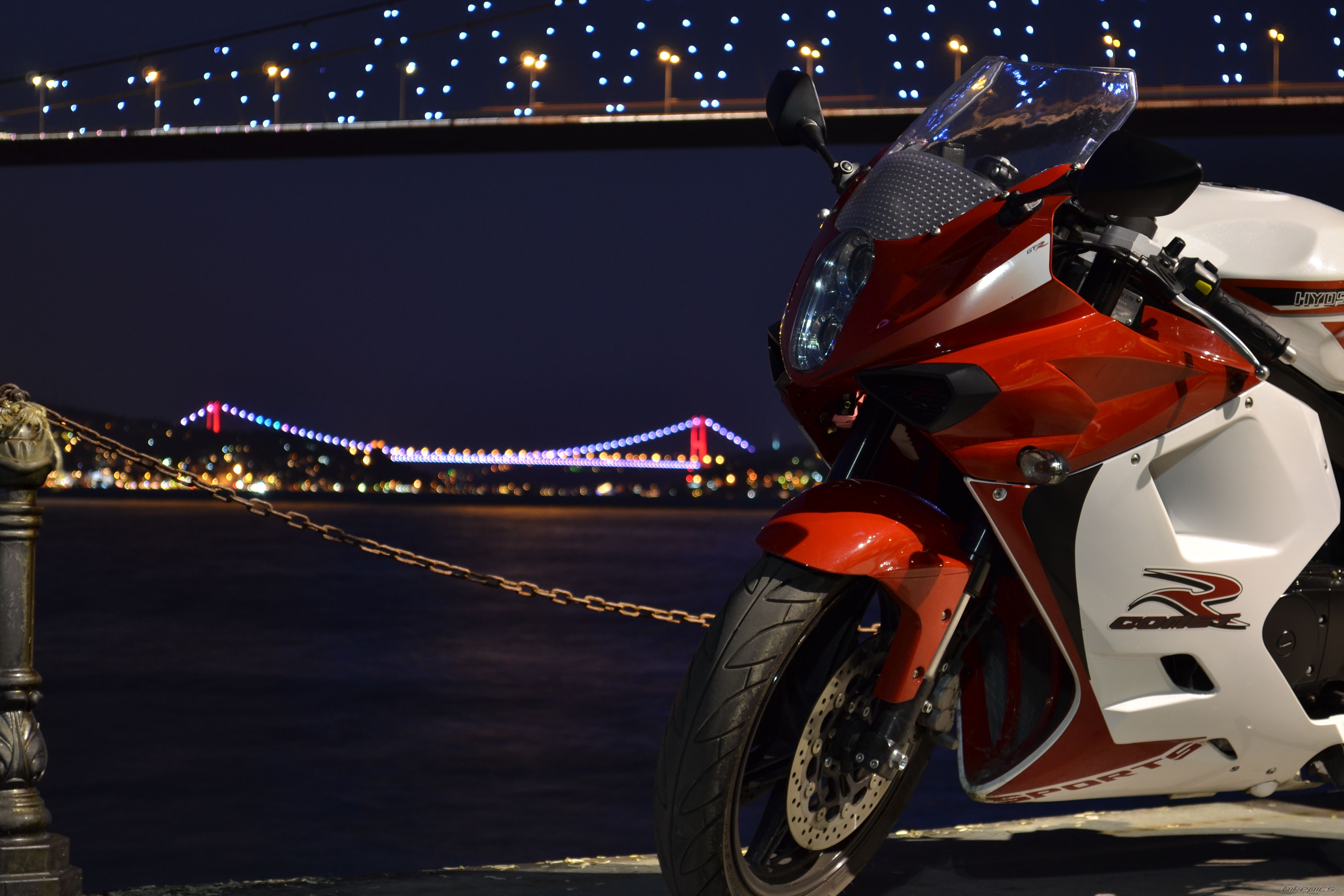 2012 HYOSUNG GT 250 R COMET | Picture 2427411 motorcycle photo