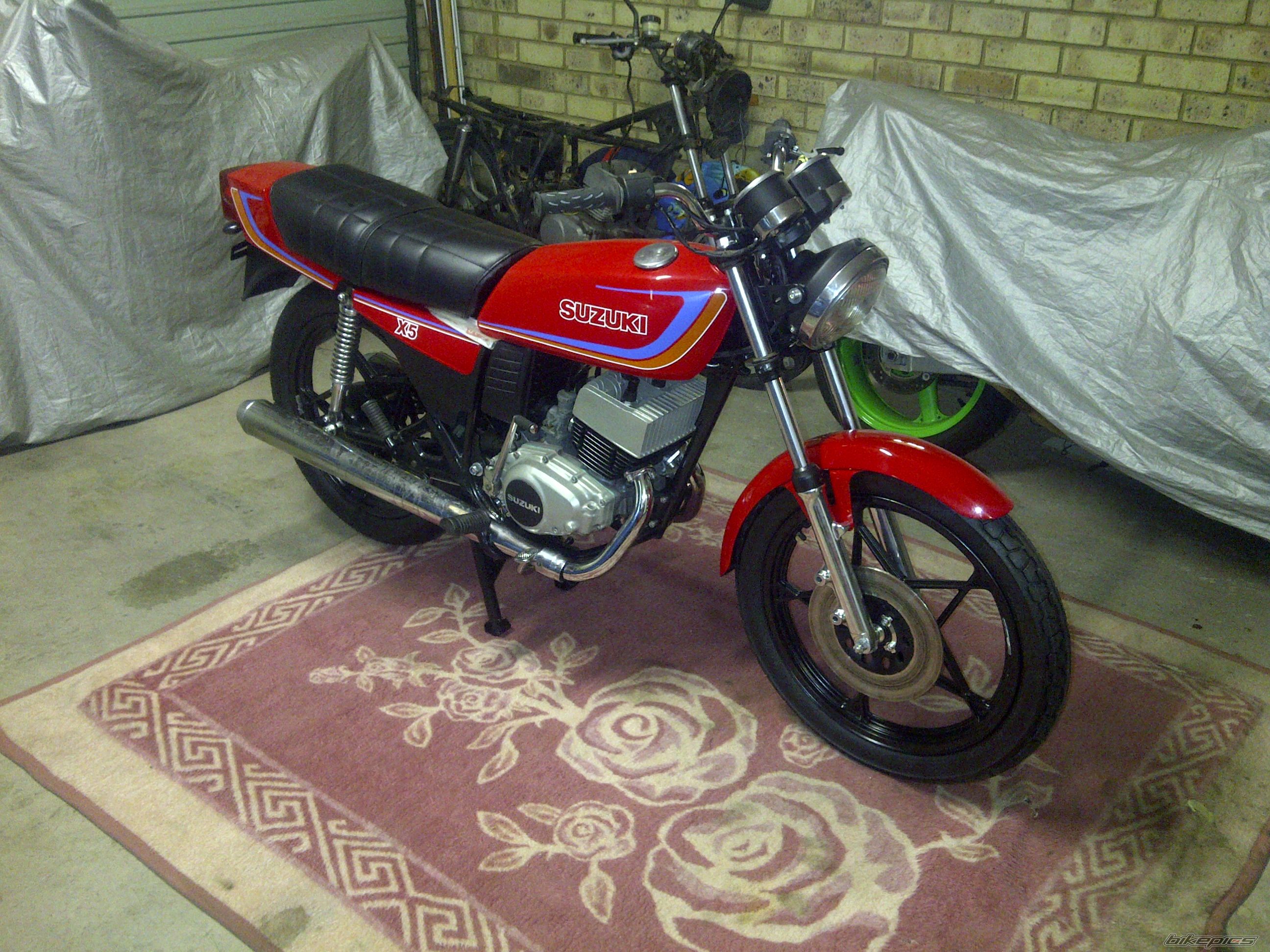 1981 SUZUKI GT 200 | Picture 2428141 motorcycle photo