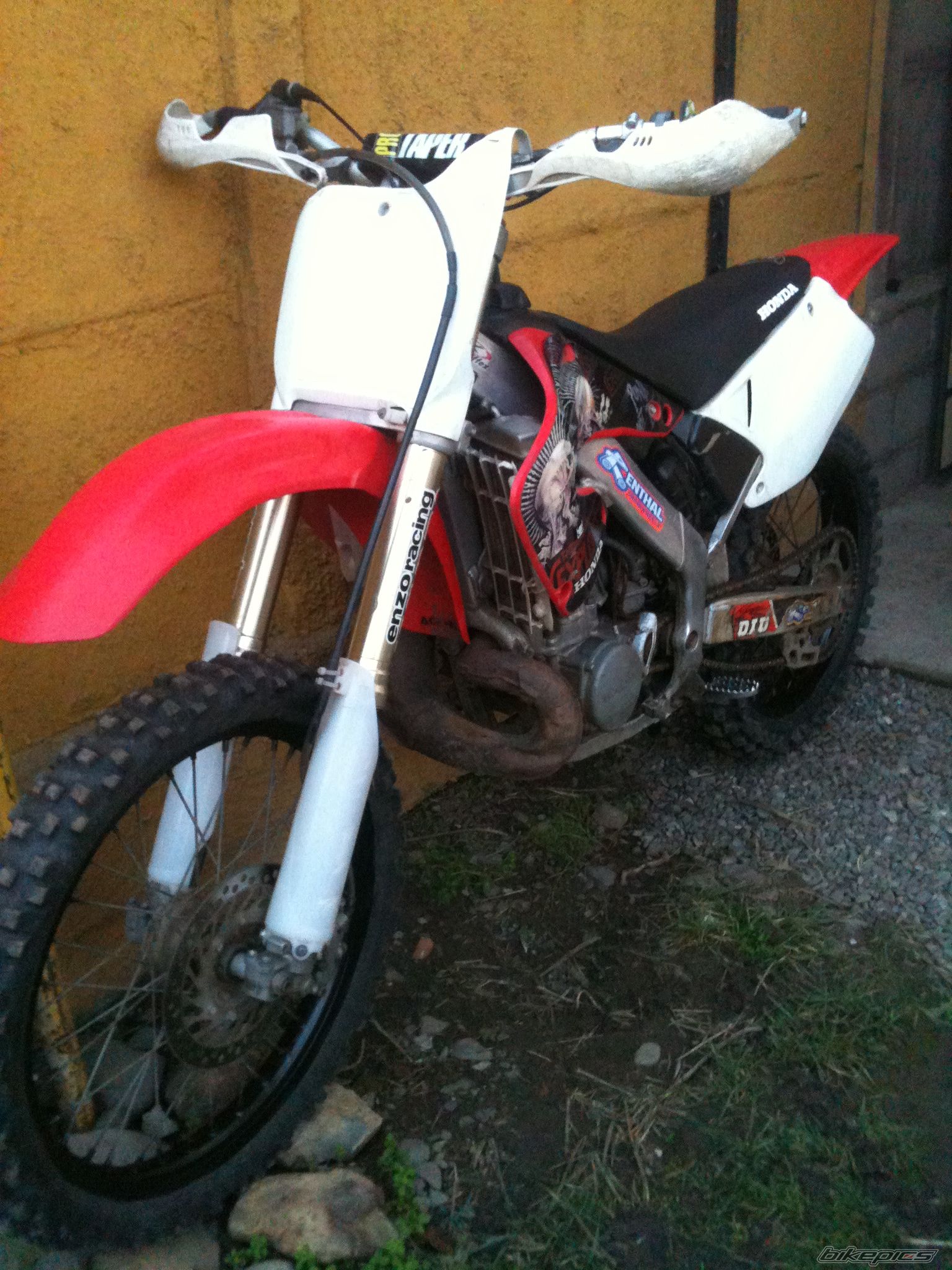 2000 HONDA CR 250 | Picture 2428341 motorcycle photo