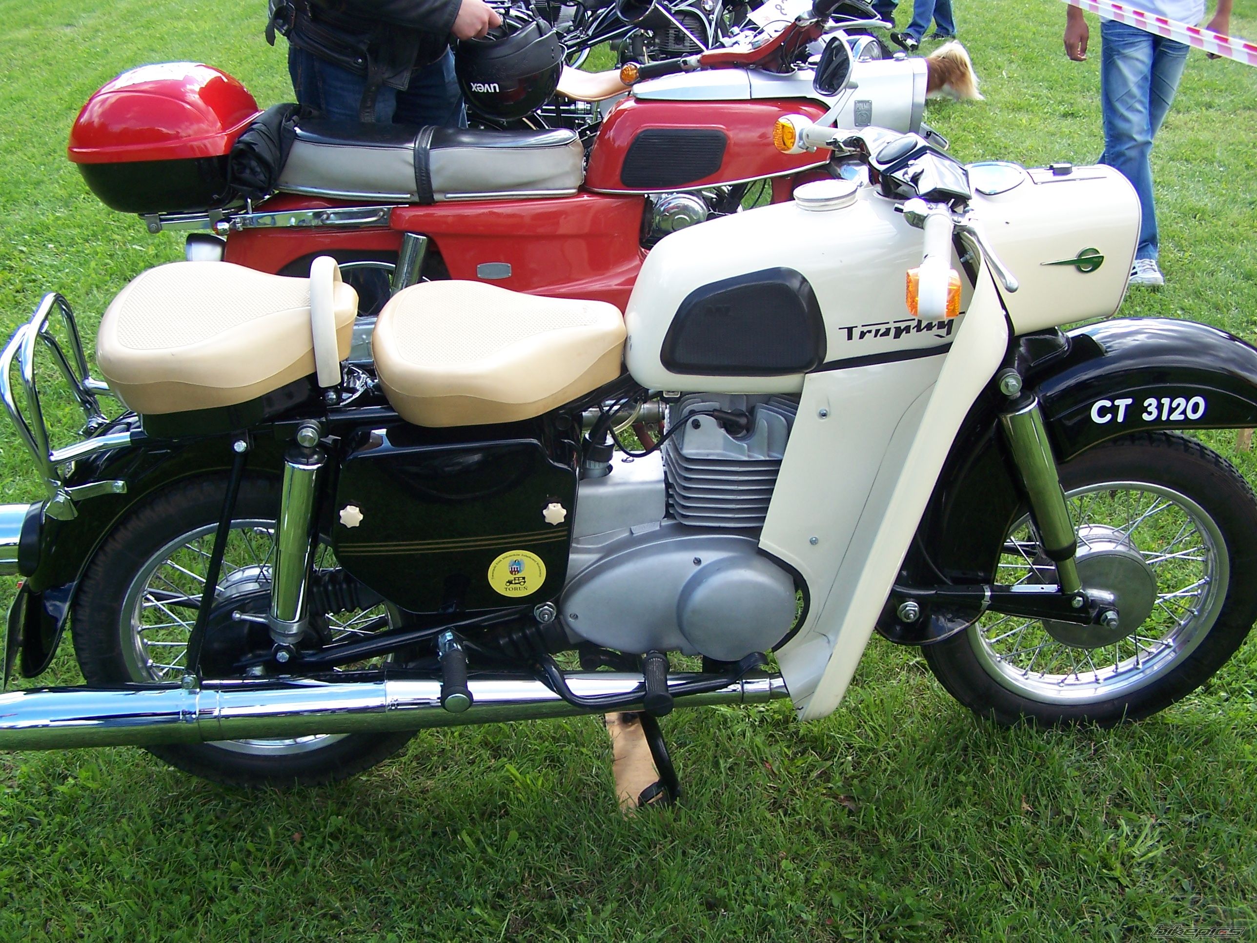    | Picture 2428982 motorcycle photo