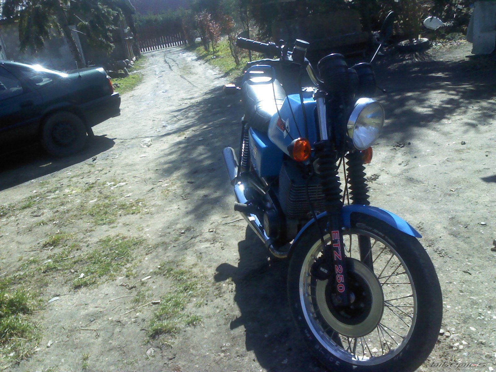 1987 MZ ETZ 250 | Picture 2430000 motorcycle photo