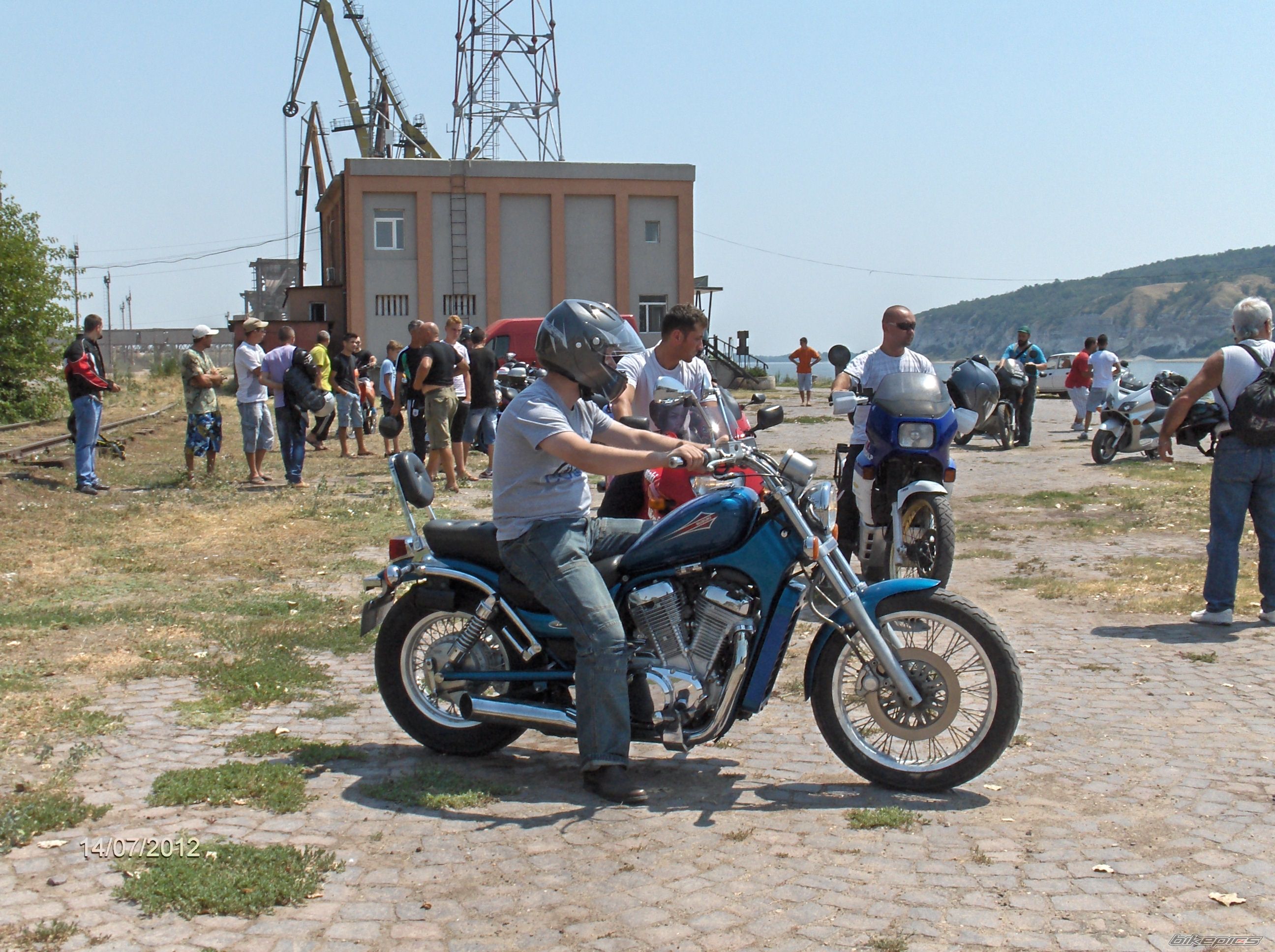 1999 SUZUKI INTRUDER | Picture 2430051 motorcycle photo
