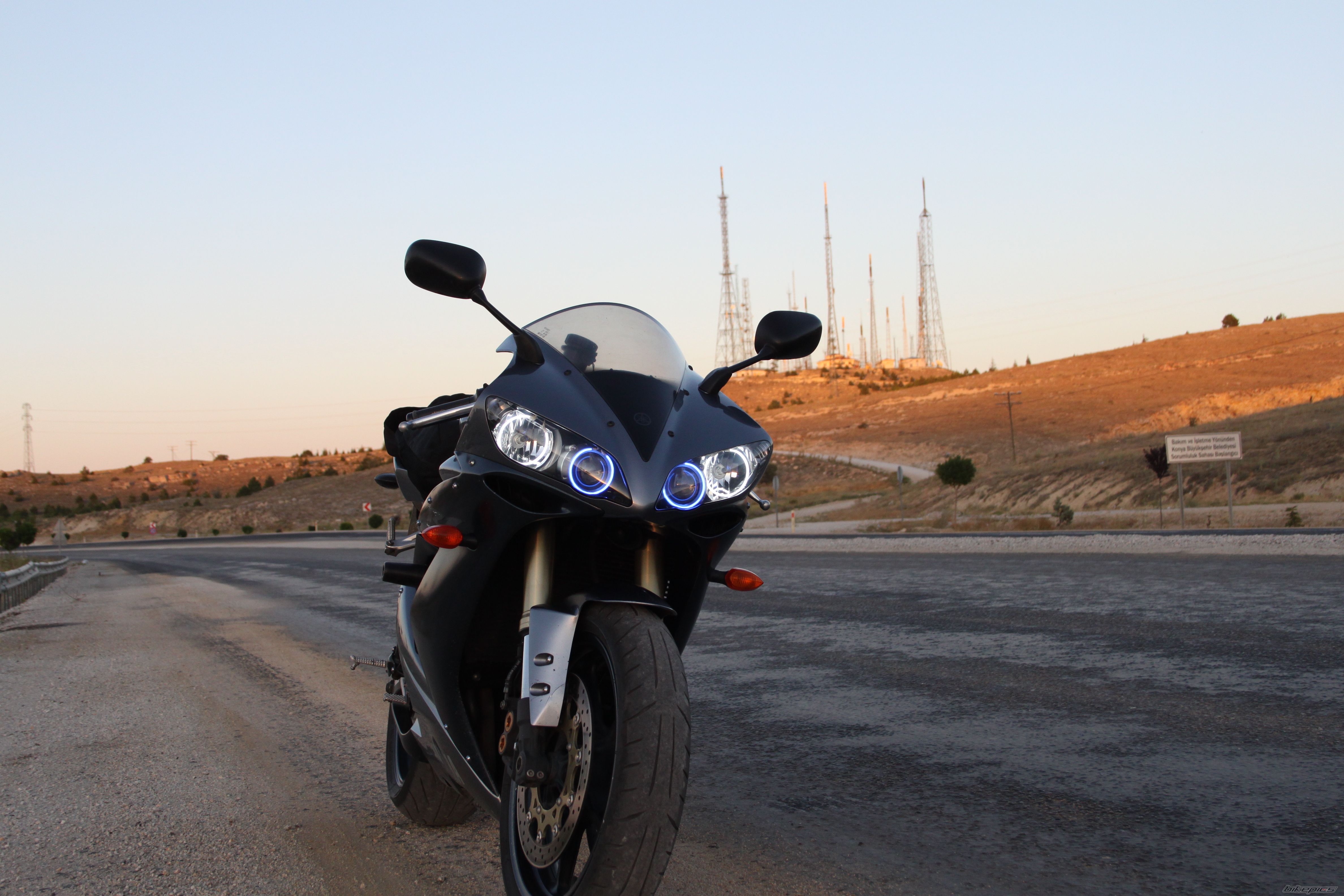 2005 YAMAHA YZF R1 | Picture 2430612 motorcycle photo