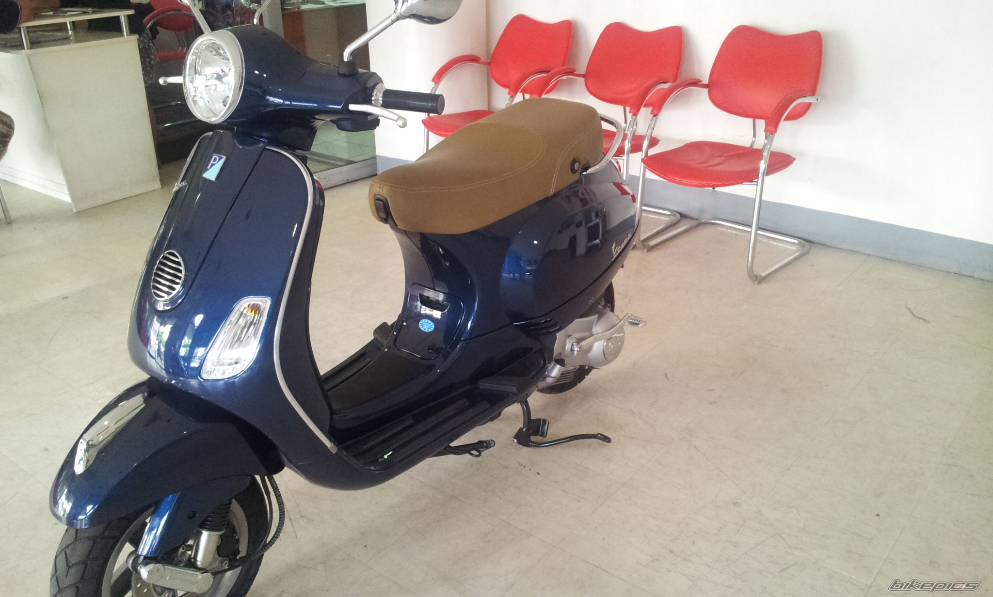 2012 VESPA LX 150IE | Picture 2430798 motorcycle photo