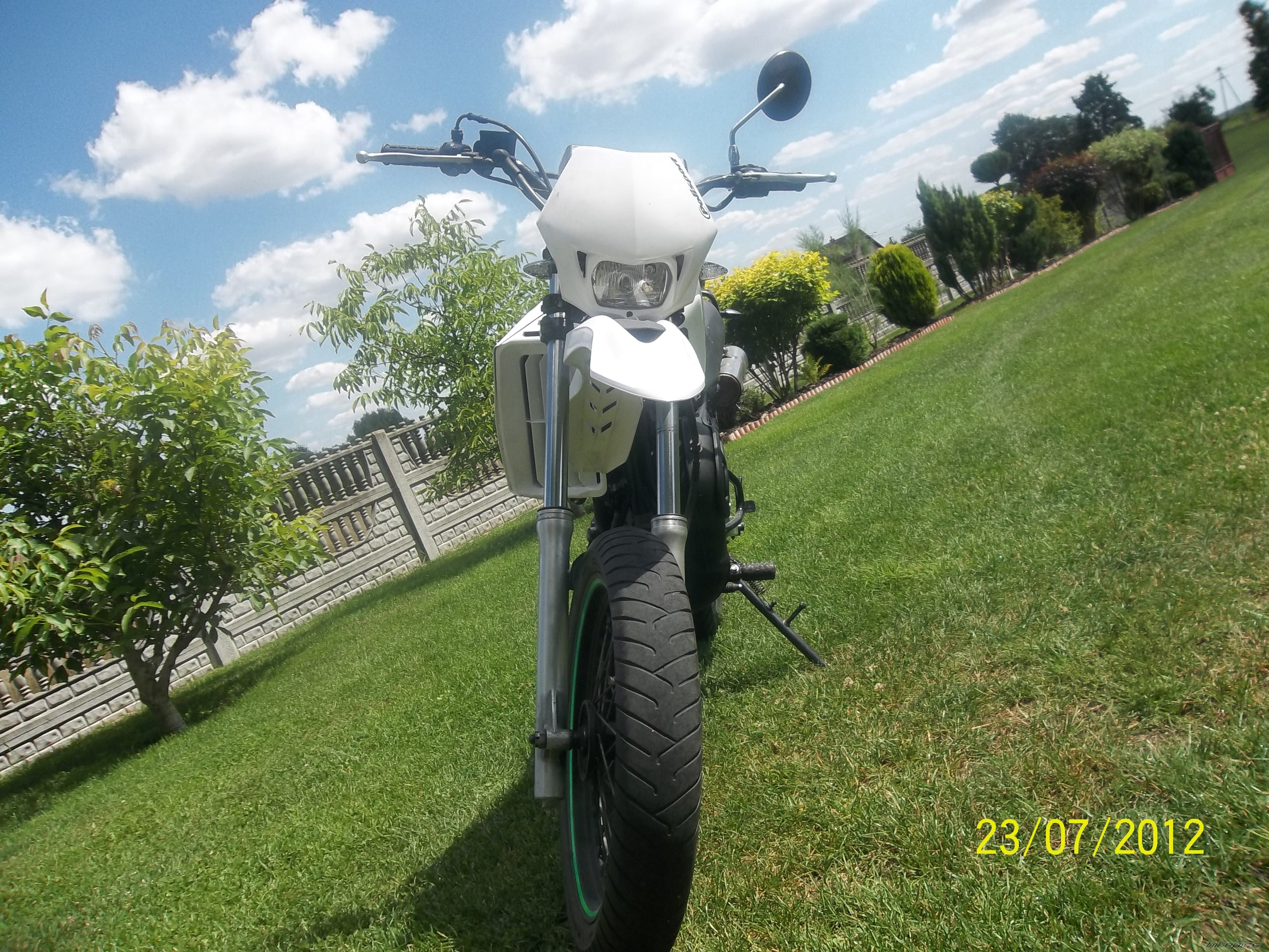 1993 YAMAHA DT 125 | Picture 2432559 motorcycle photo