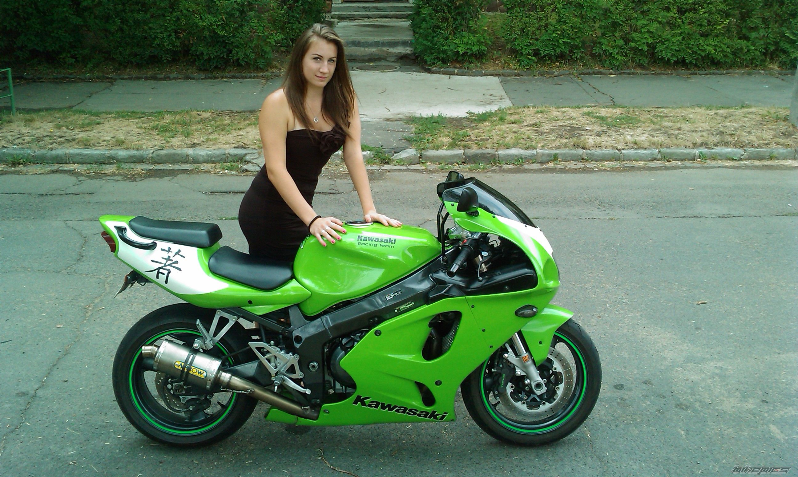 2000 KAWASAKI ZX 7R | Picture 2432885 motorcycle photo
