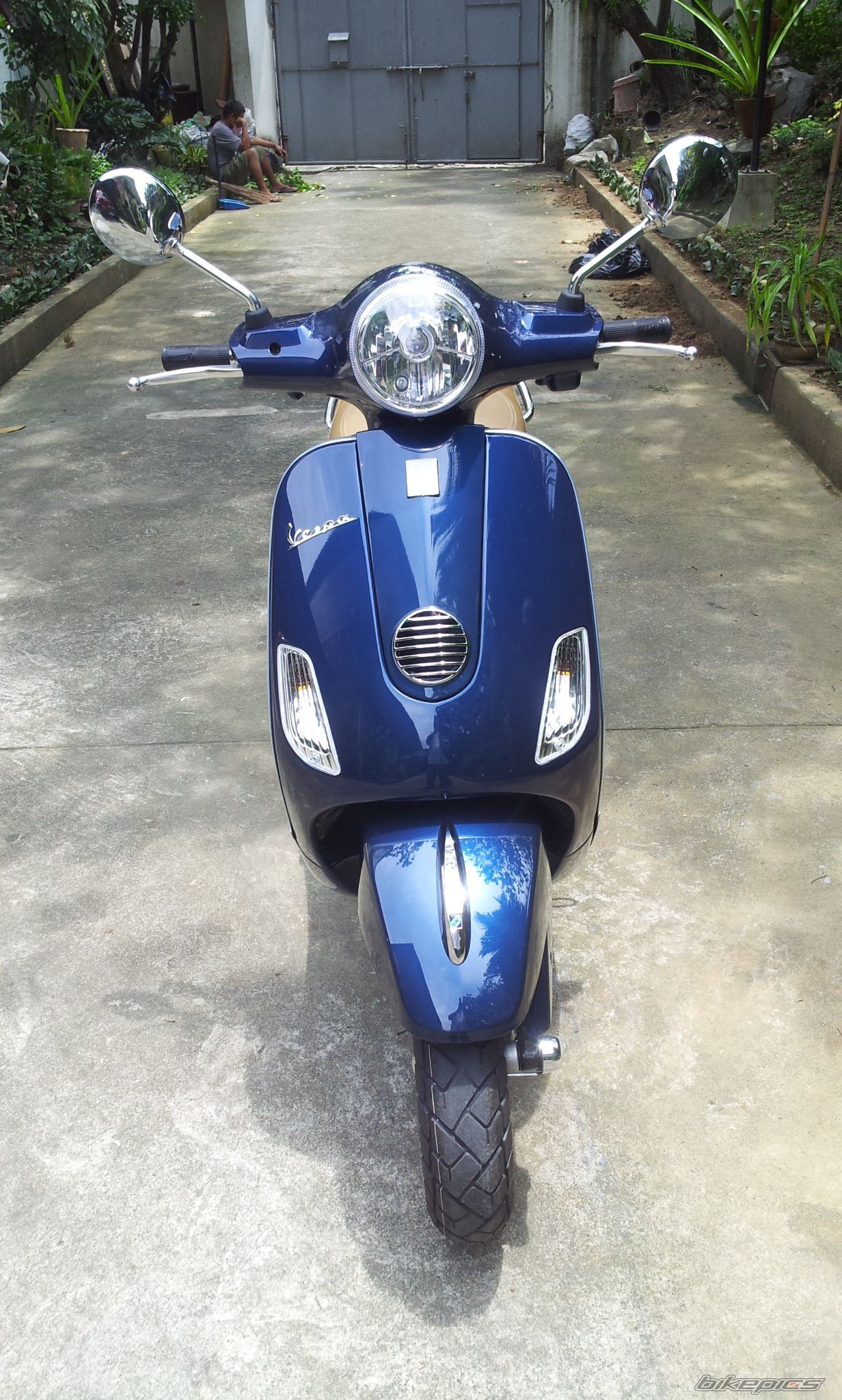 2012 VESPA LX 150IE | Picture 2434099 motorcycle photo