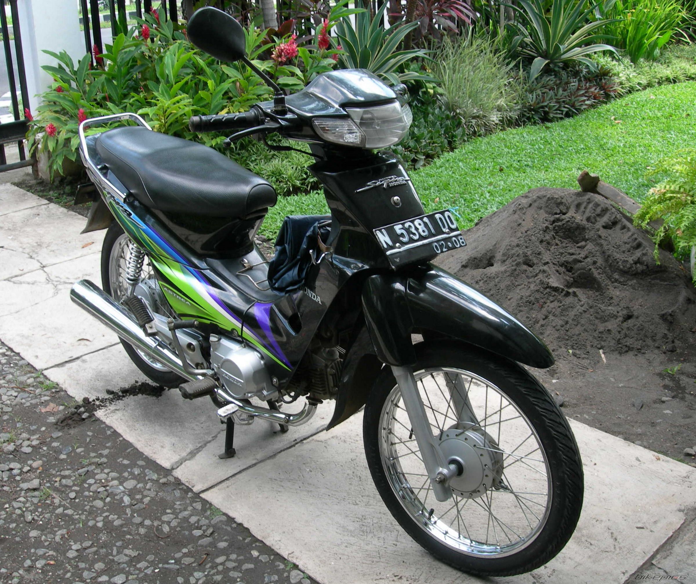    | Picture 2434964 motorcycle photo
