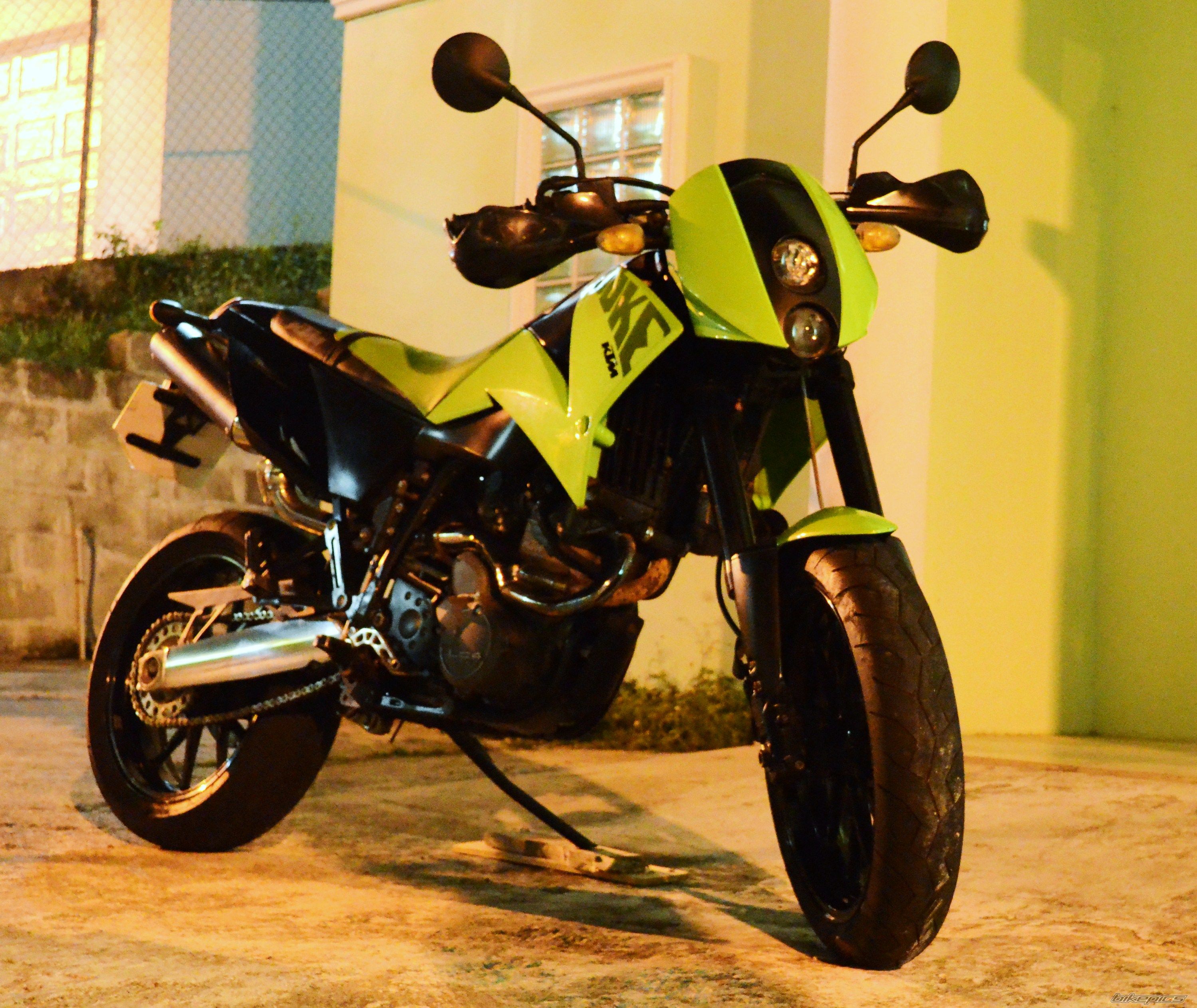 2003 KTM 640 DUKE | Picture 2436146 motorcycle photo