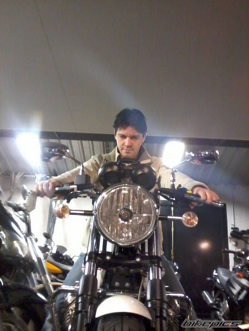 2009 MOTO GUZZI V7 | Picture 2436552 motorcycle photo