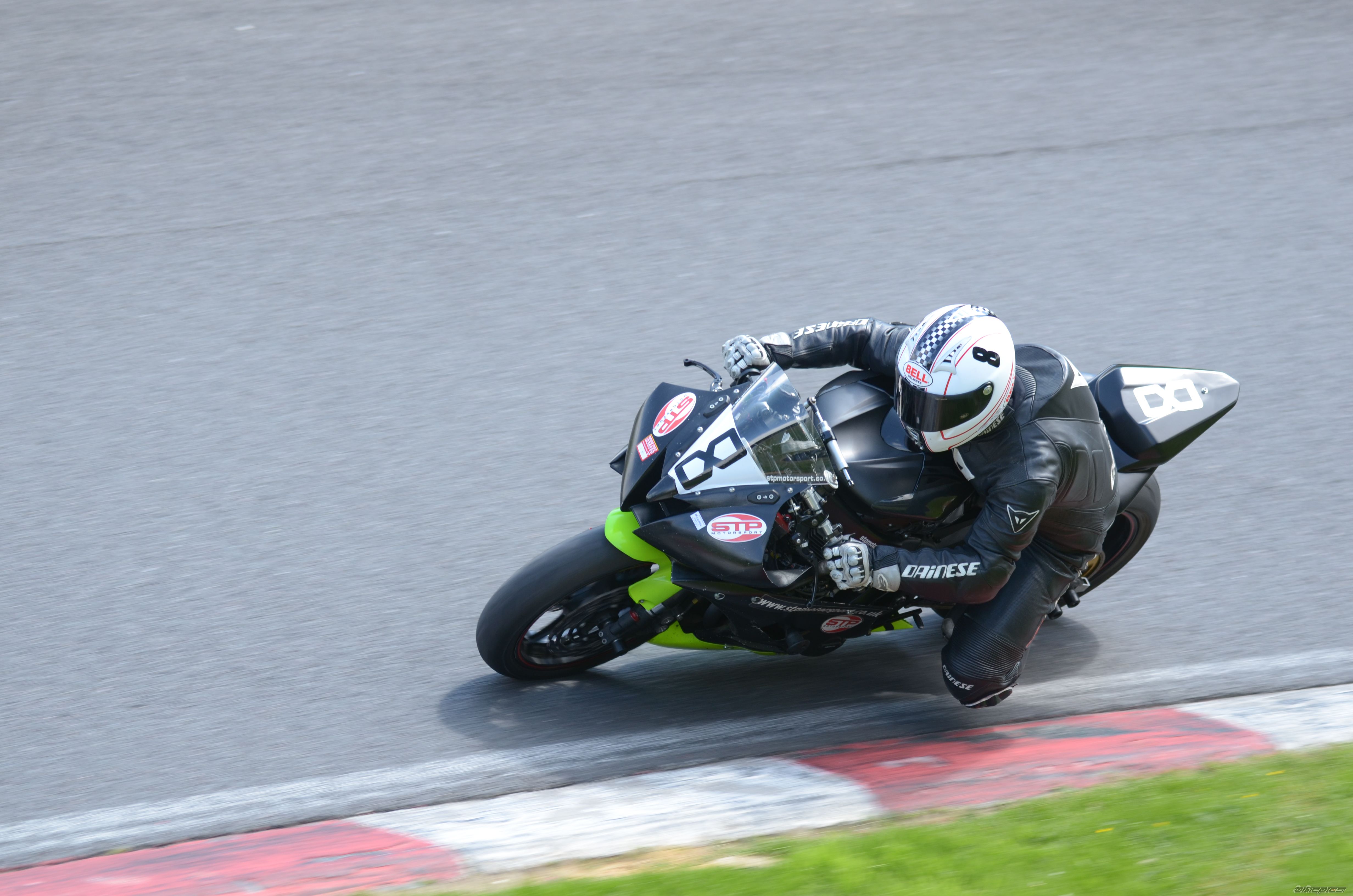 2008 YAMAHA YZF R6 | Picture 2436792 motorcycle photo
