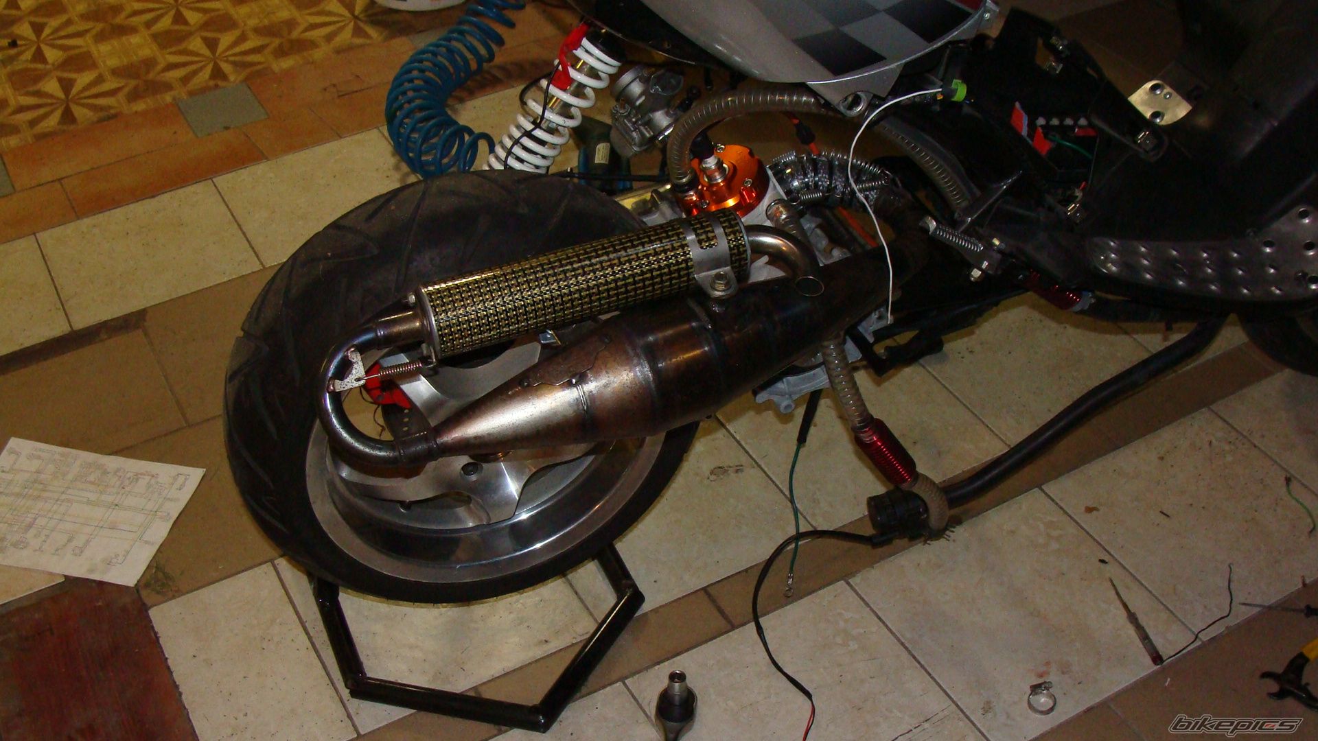 2003 PEUGEOT SPEEDFIGHT2 50 | Picture 2437444 motorcycle photo