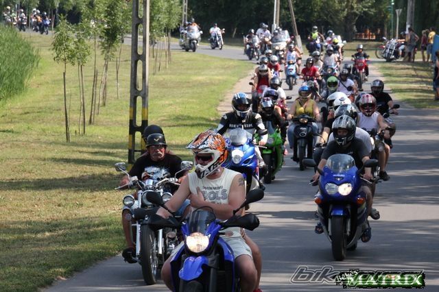 2008 SUZUKI GSX650F | Picture 2438136 motorcycle photo