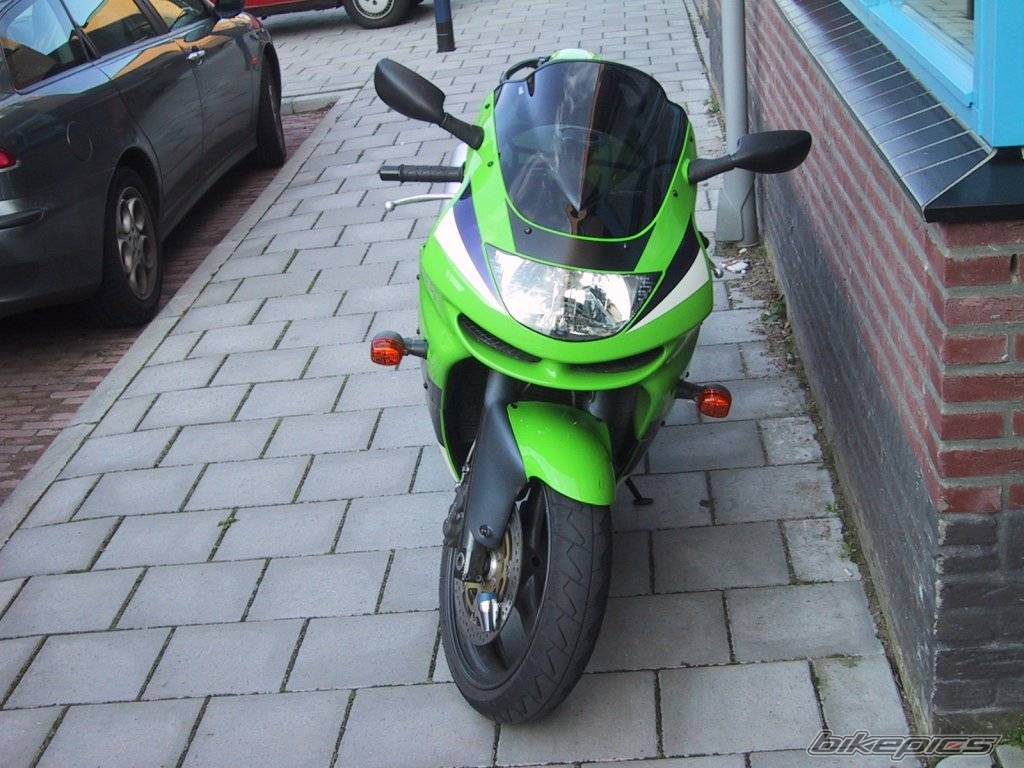 1998 KAWASAKI ZX 6R | Picture 24388 motorcycle photo