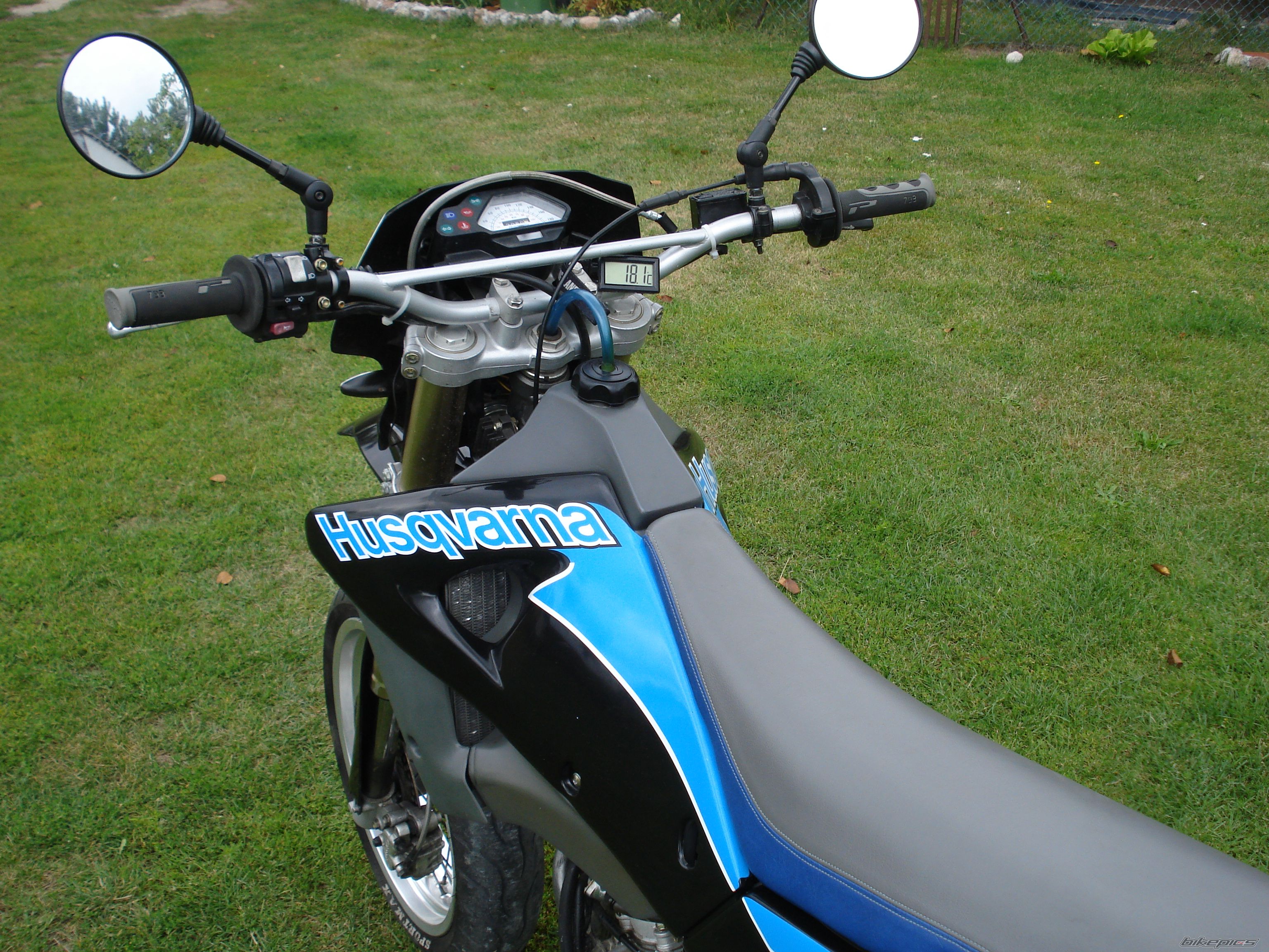 2004 HUSQVARNA SM 125 S | Picture 2440404 motorcycle photo