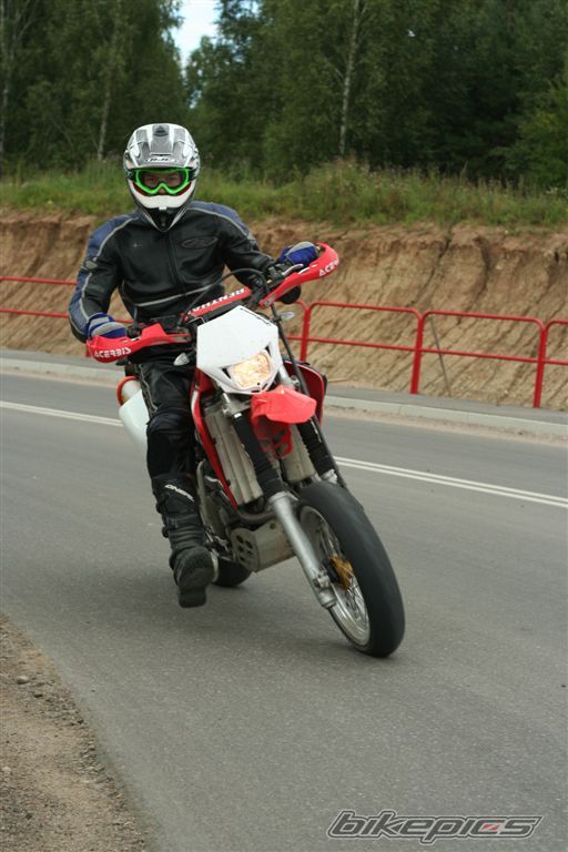 2000 HONDA XR 650 | Picture 2441032 motorcycle photo