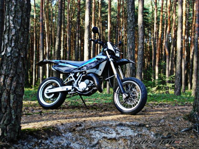 2004 HUSQVARNA SM 125 S | Picture 2443360 motorcycle photo