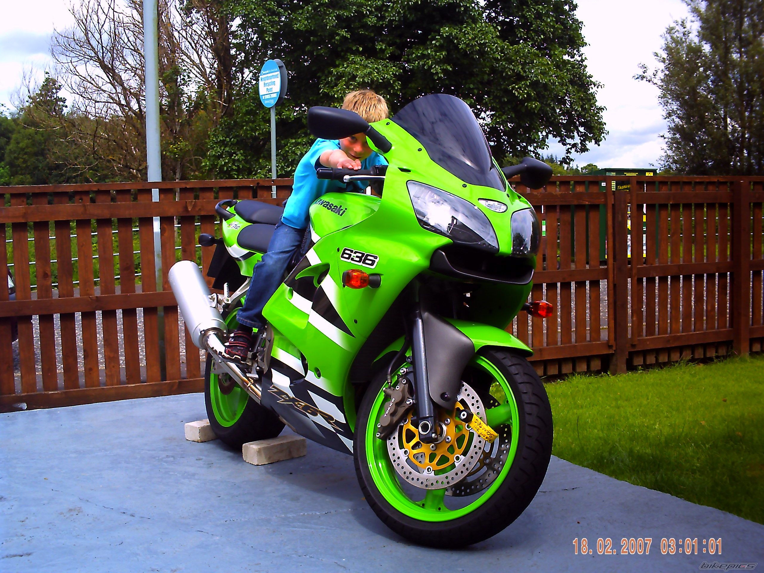 2002 KAWASAKI ZX6R NINJA | Picture 2443873 motorcycle photo