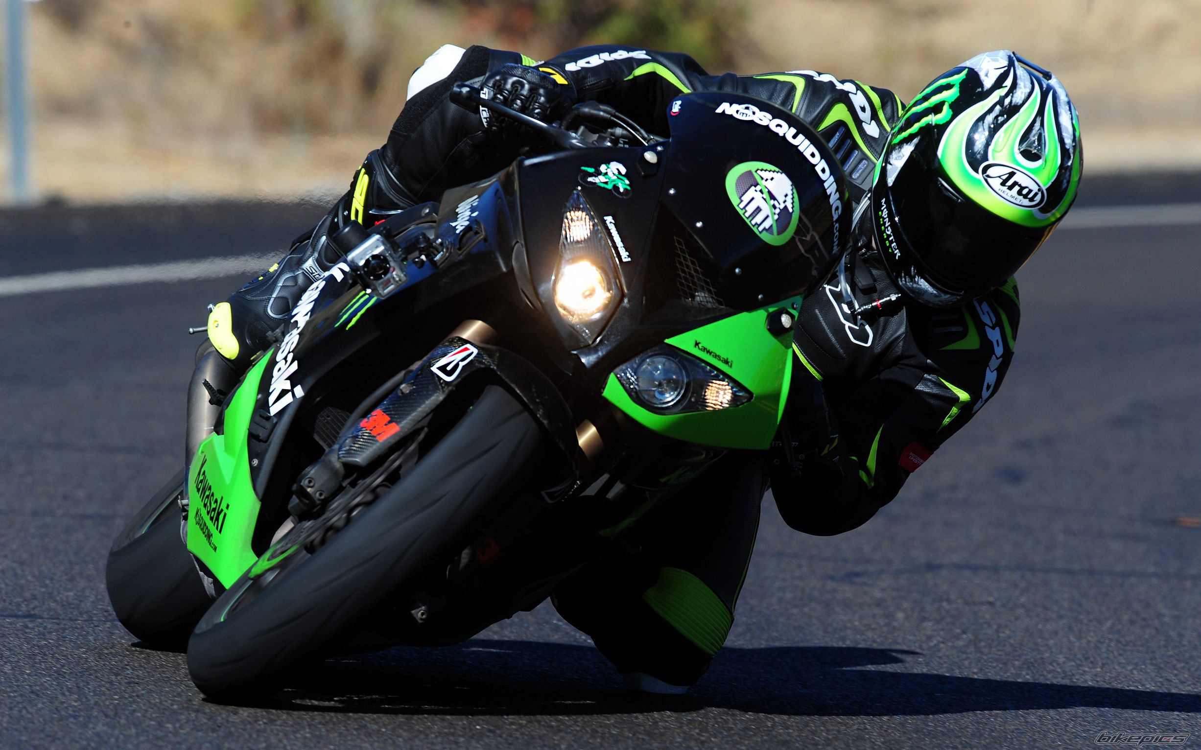 2009 KAWASAKI ZX 10R | Picture 2444850 motorcycle photo