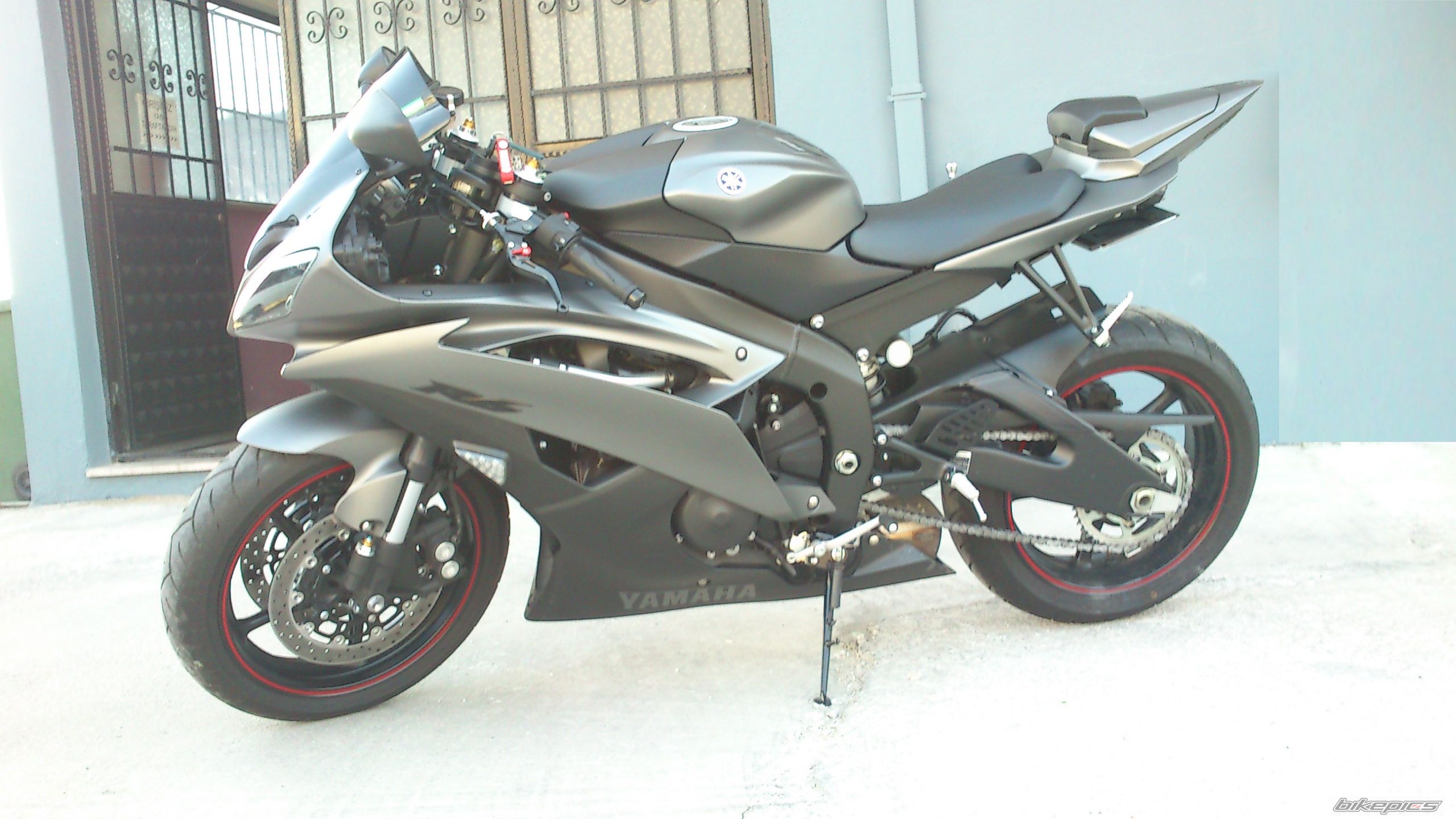2012 YAMAHA YZF R6 | Picture 2444999 motorcycle photo